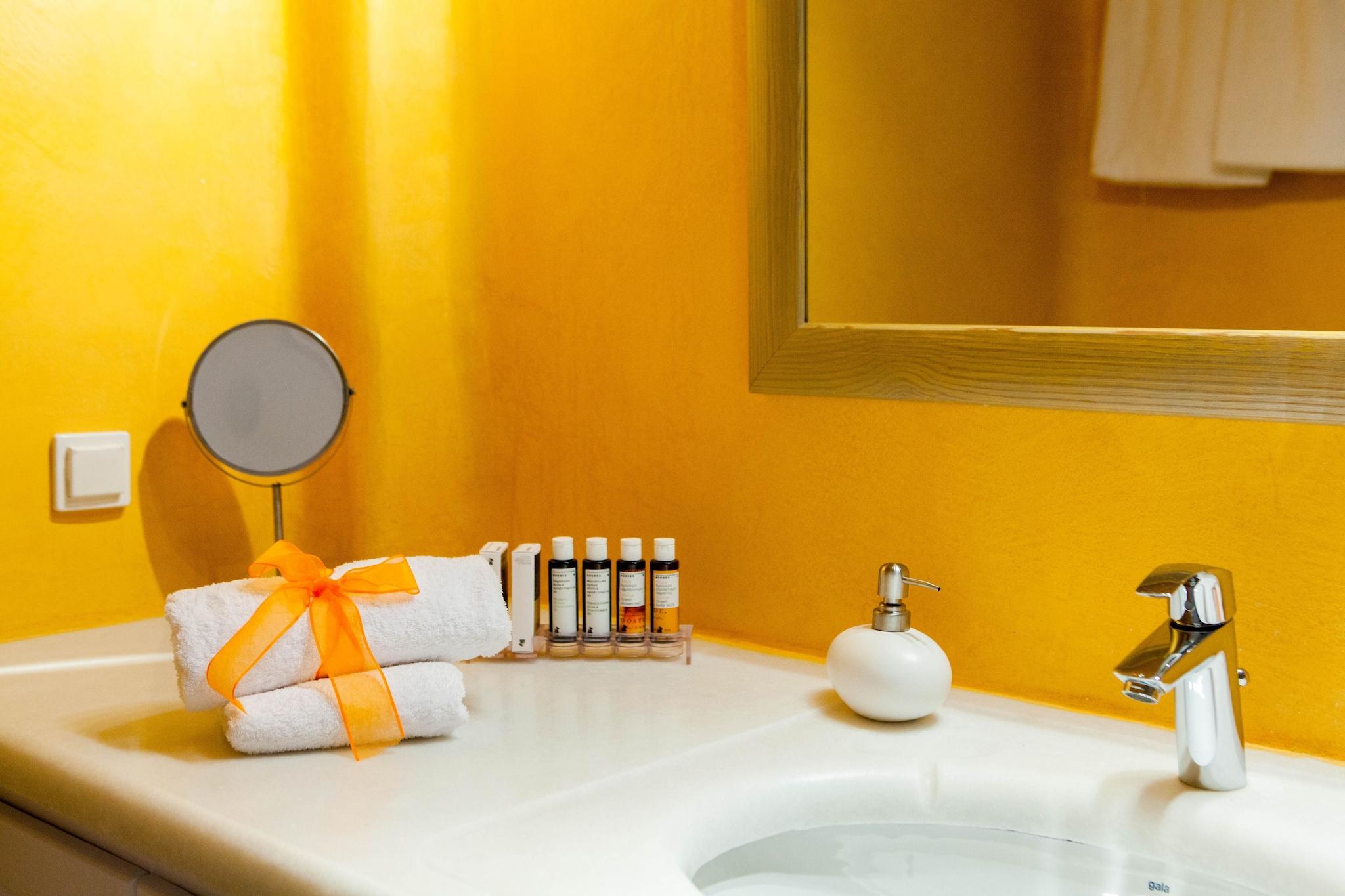 Suite Sea View King Bed