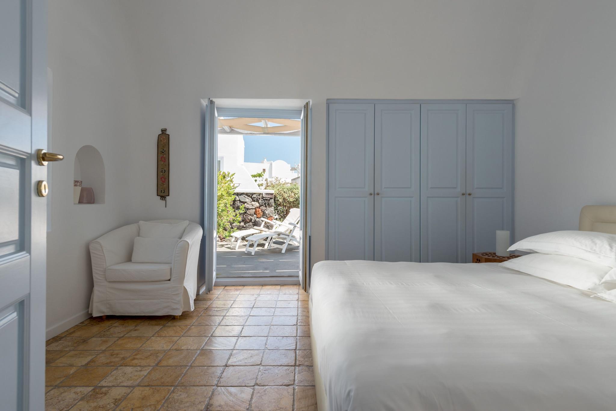 Suite Sea View King Bed