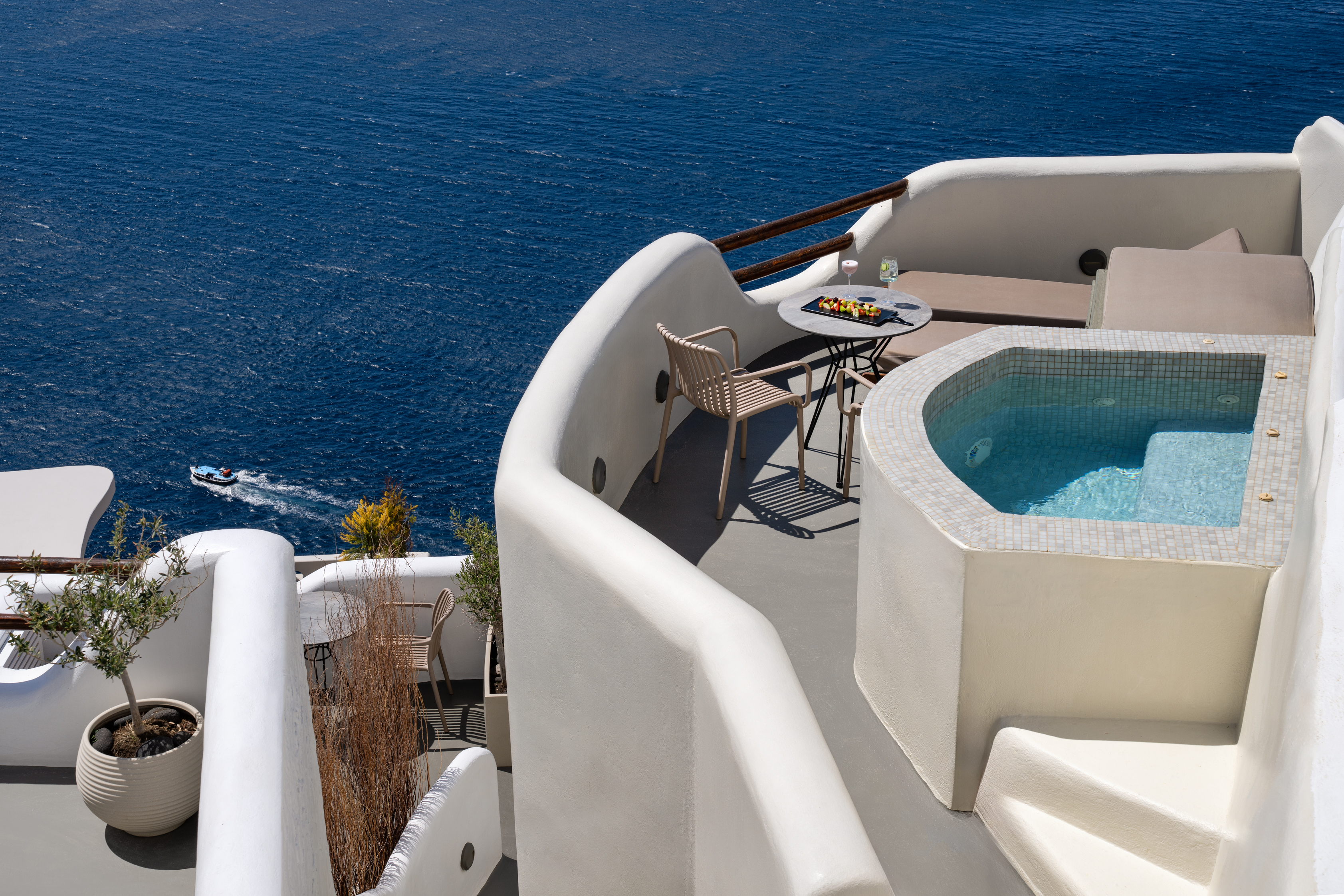Suite with Jacuzzi
