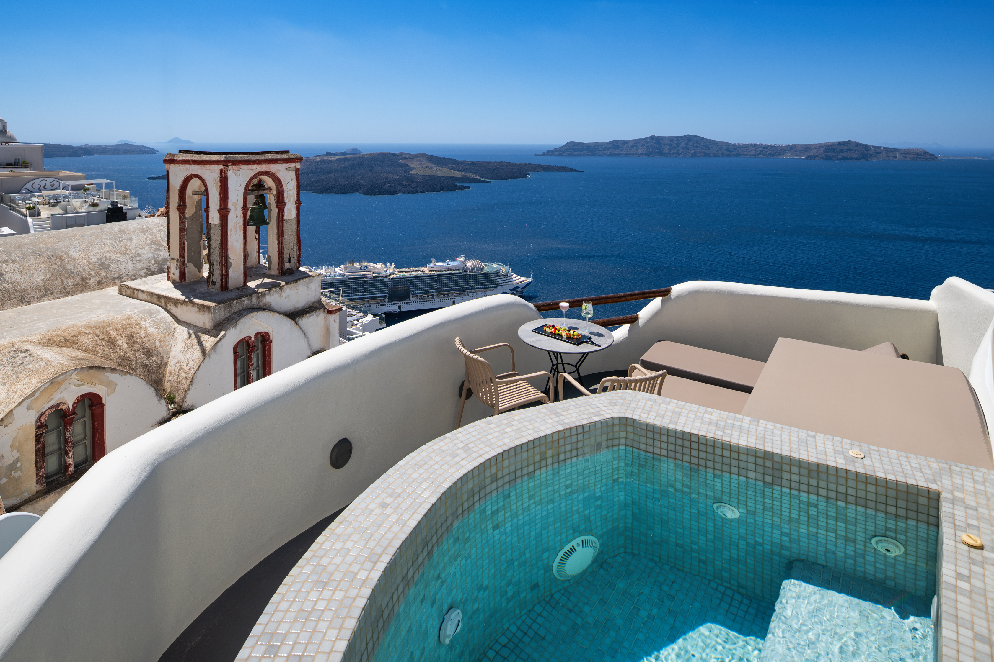 Suite with Jacuzzi