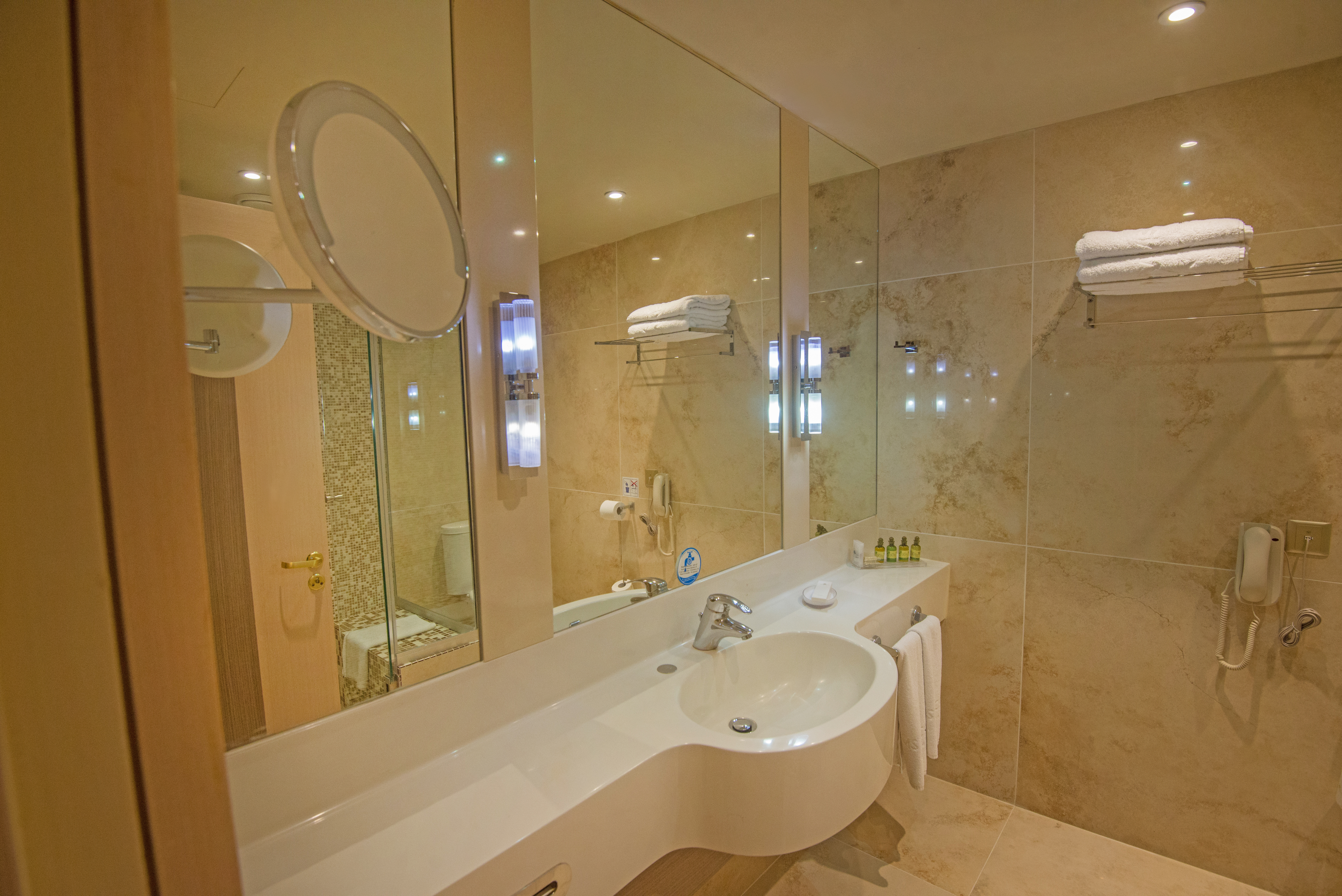 Double or Twin Superior