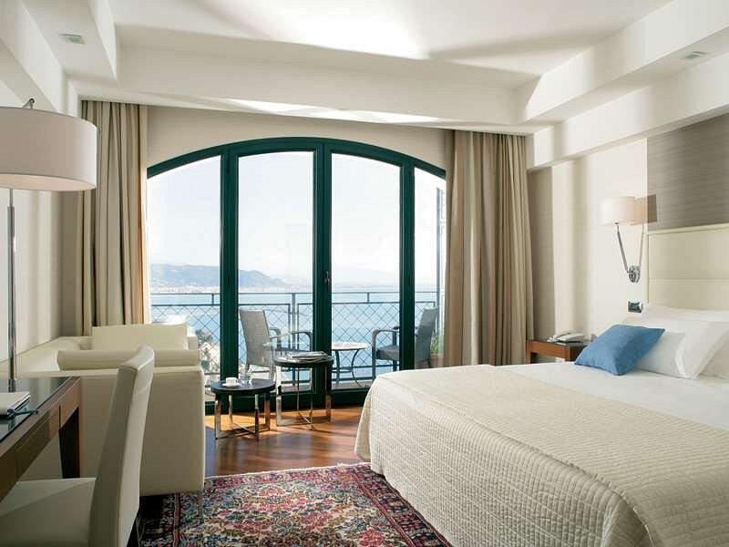 Double Single Deluxe Sea View with Balcony