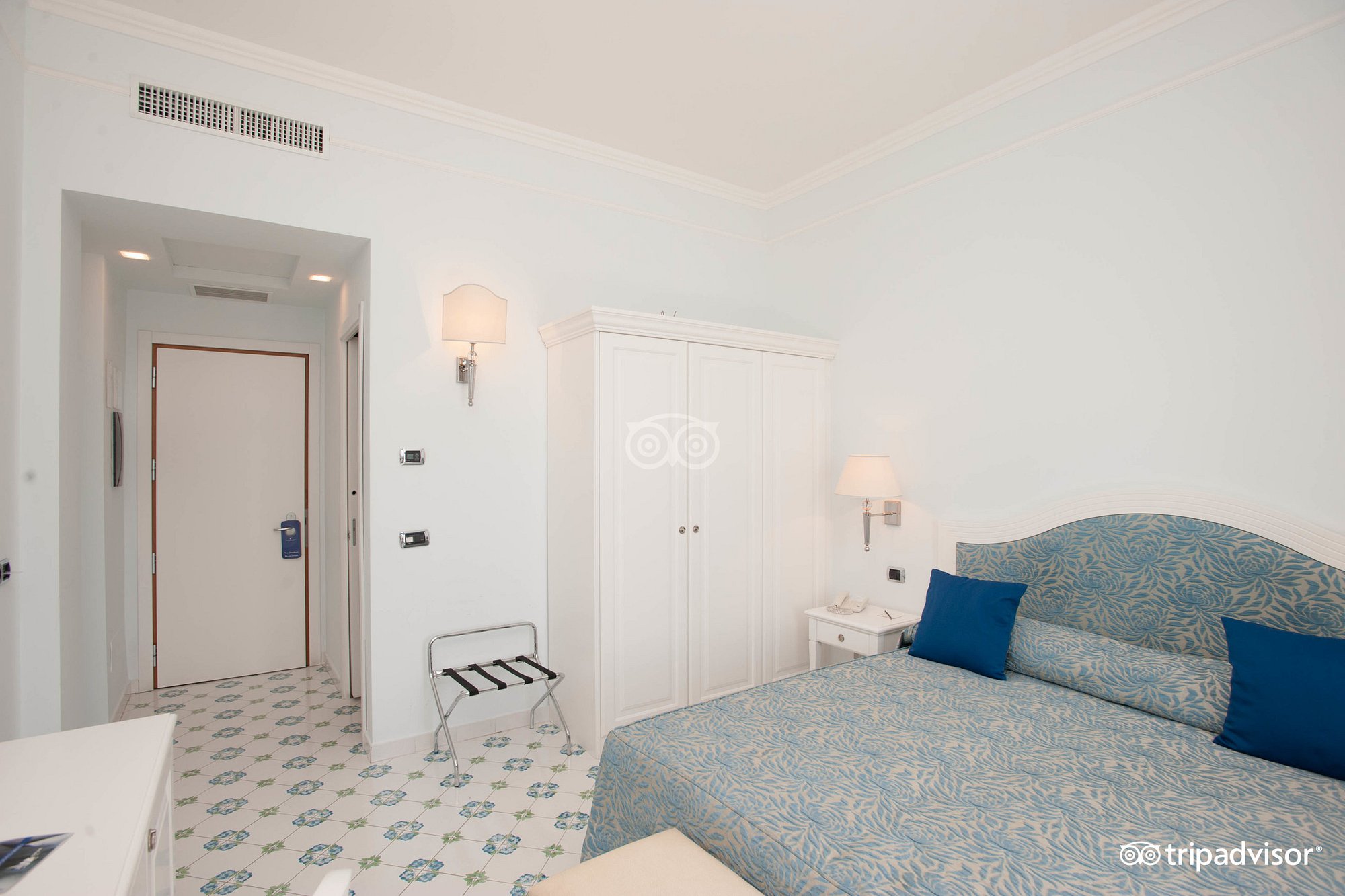 Double Single Side Sea View