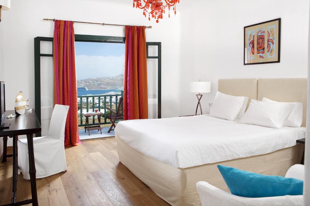 Triple Superior Sea View