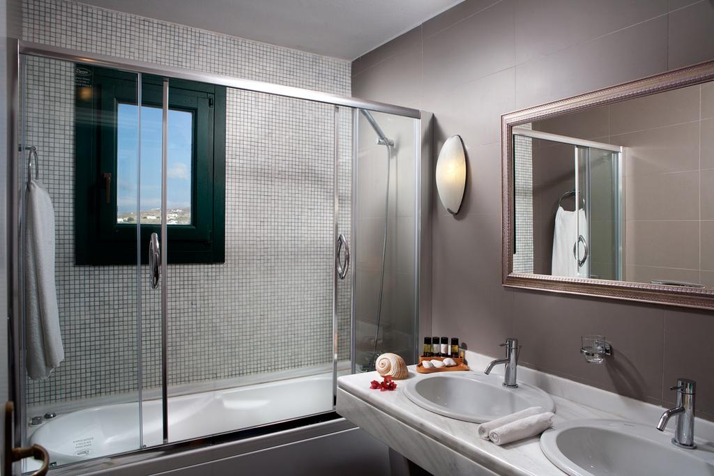 Double or Twin Superior Sea View