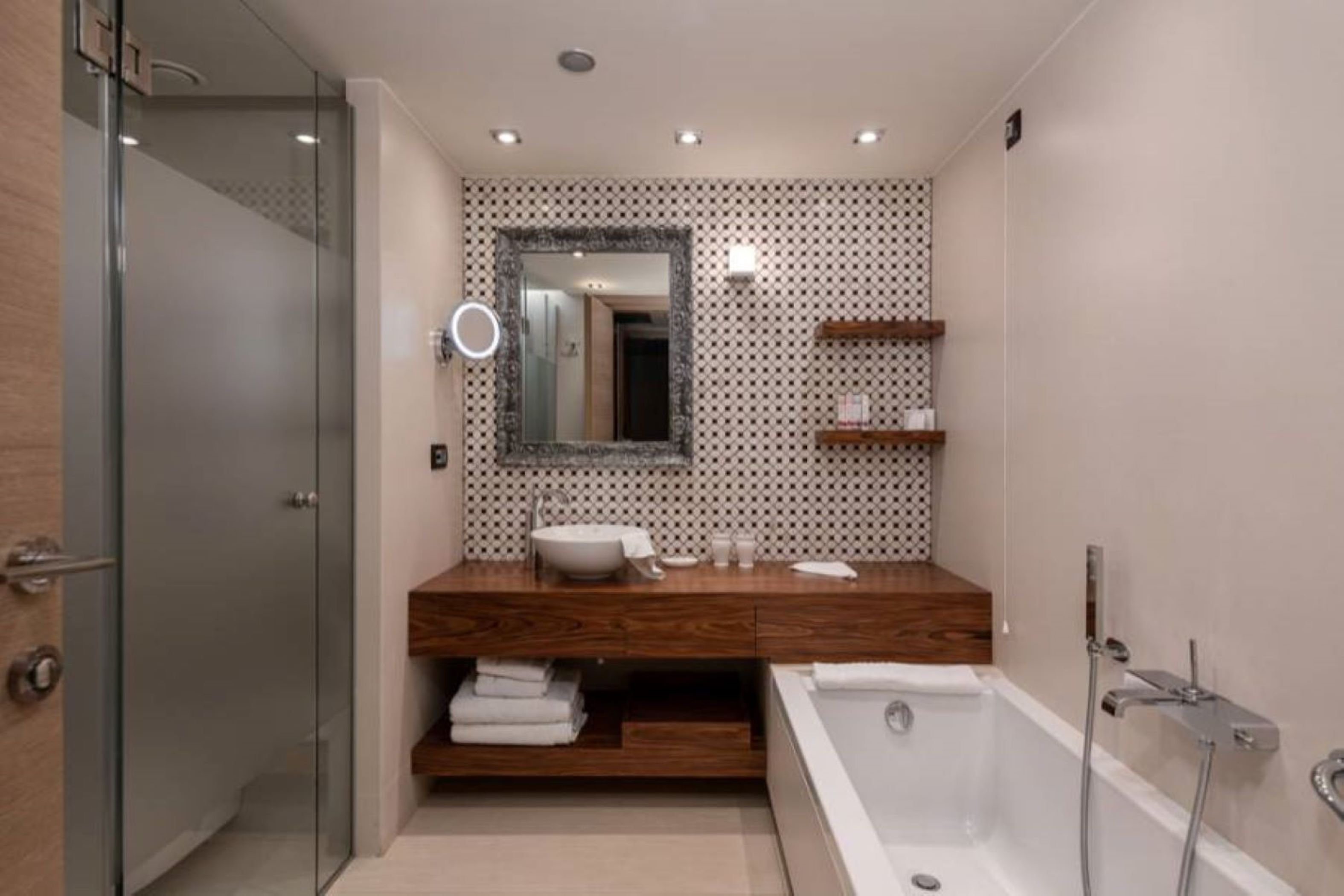 Double or Twin with Private Pool