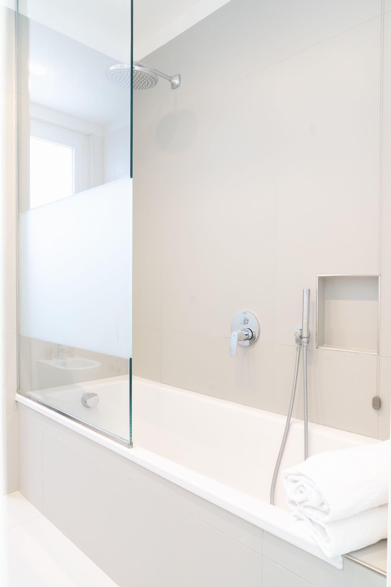 Quadruple with Double Bed