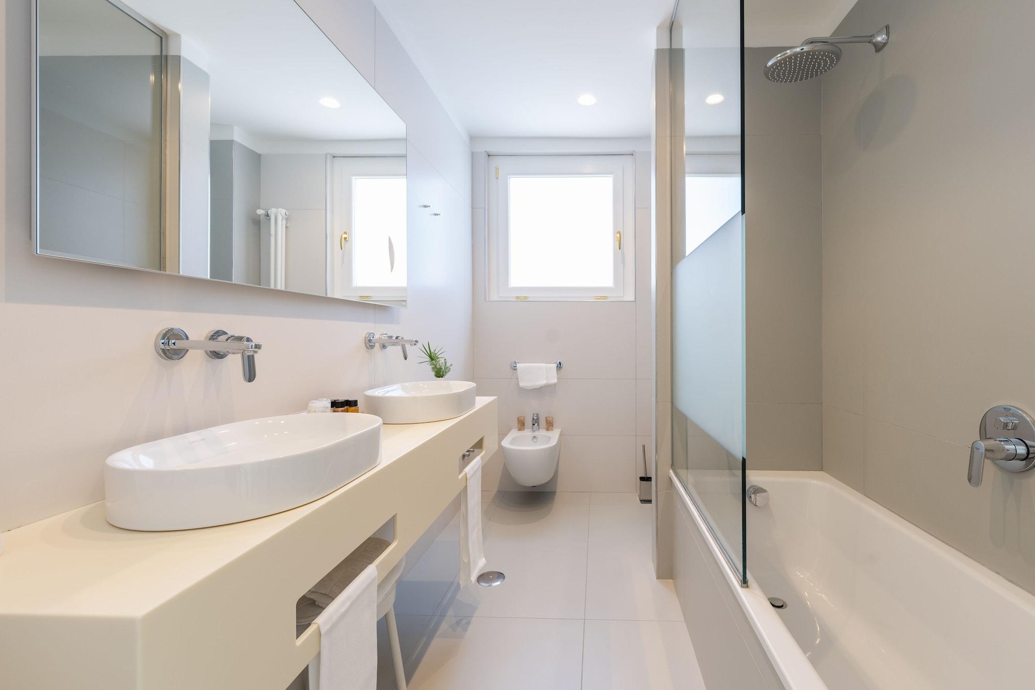 Quadruple with Double Bed