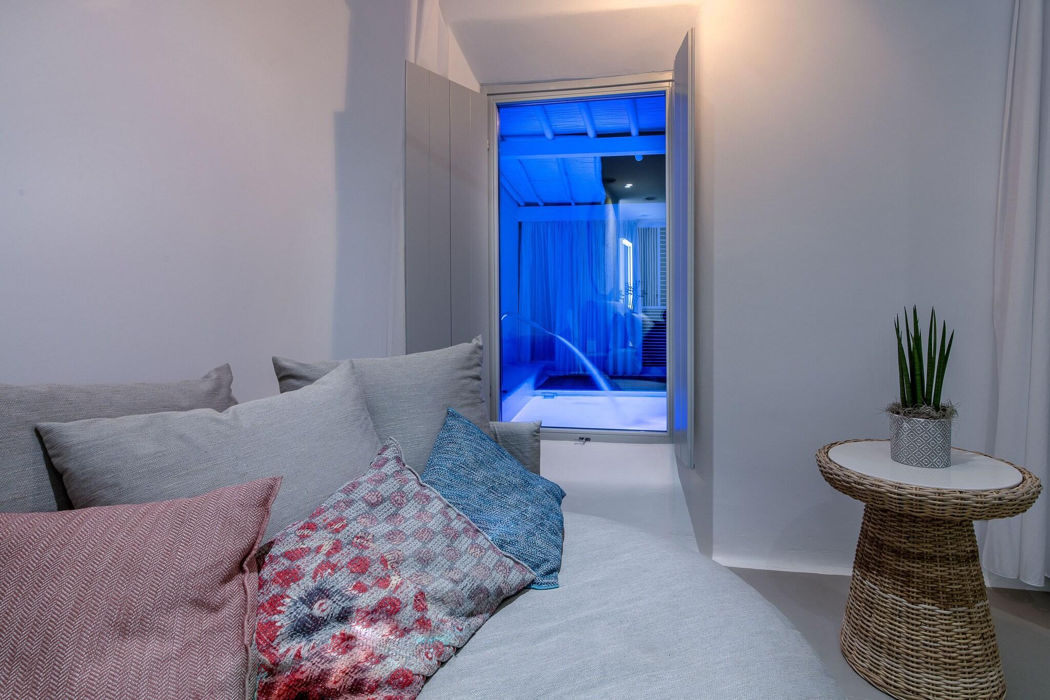 Suite Beach Front with Private Pool