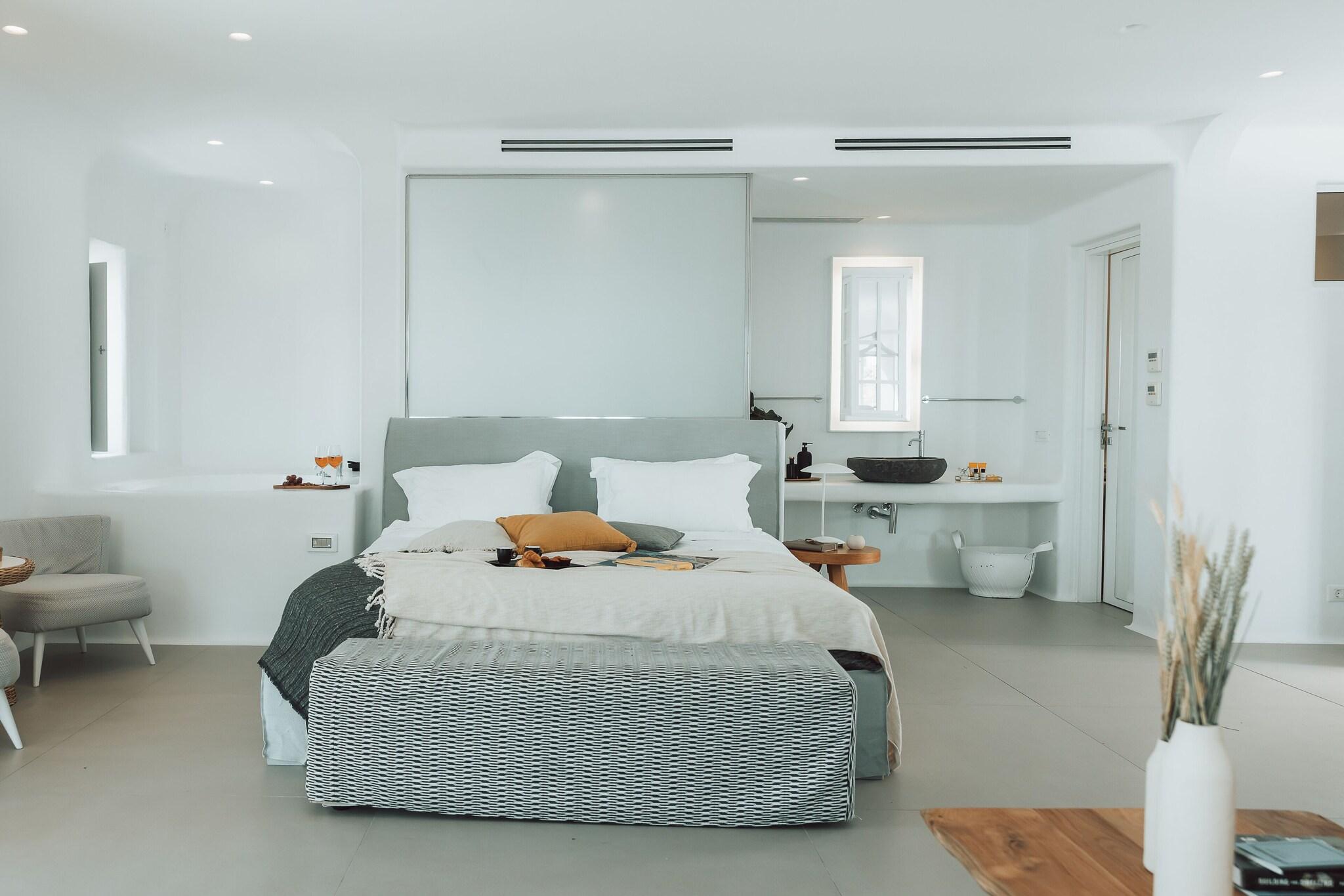 Studio King Size Bed