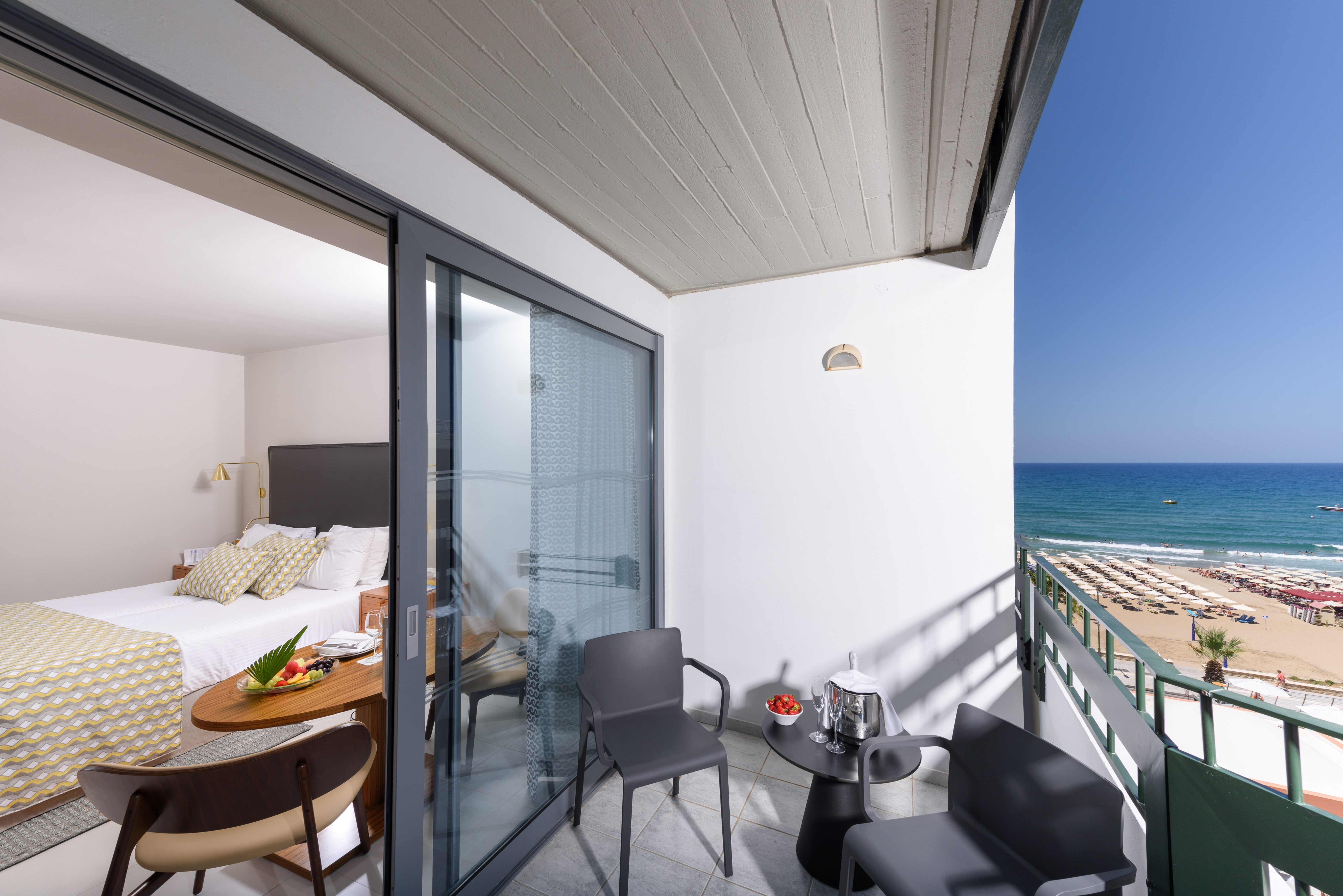 Double or Twin Superior Sea View