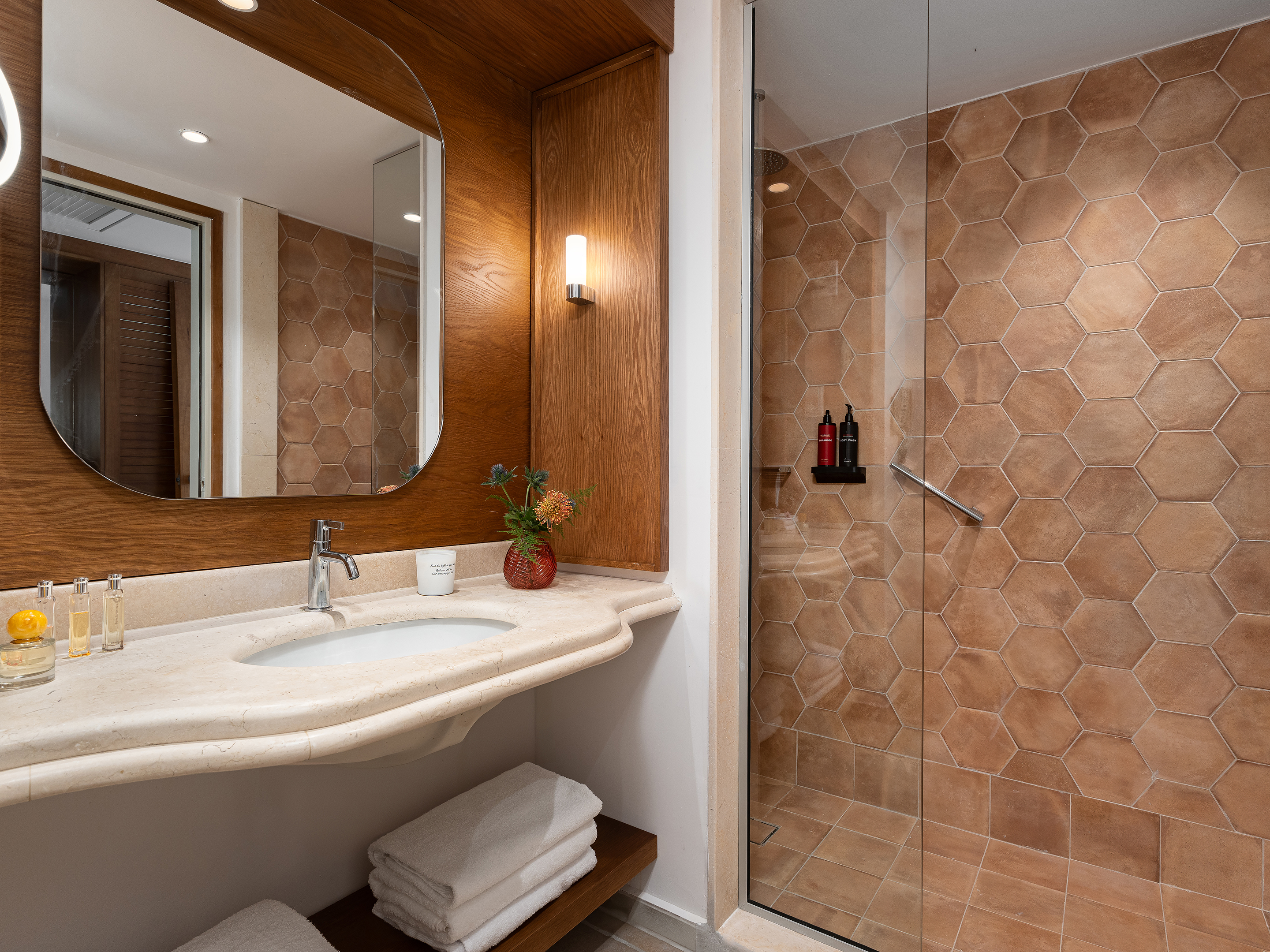 Bungalow Garden View