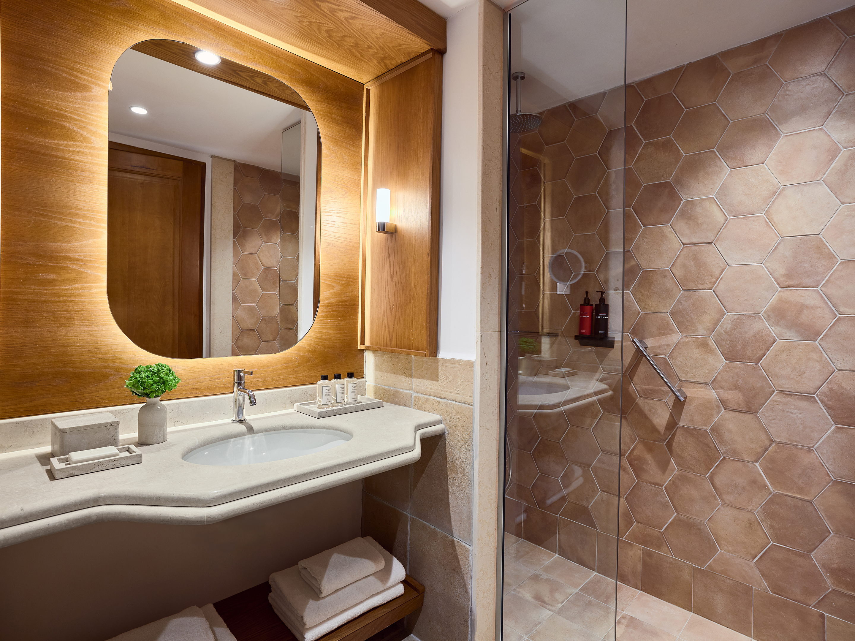 Junior Suite Sea Front