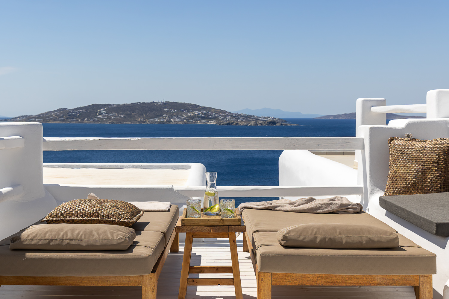 Double or Twin Deluxe with Jacuzzi