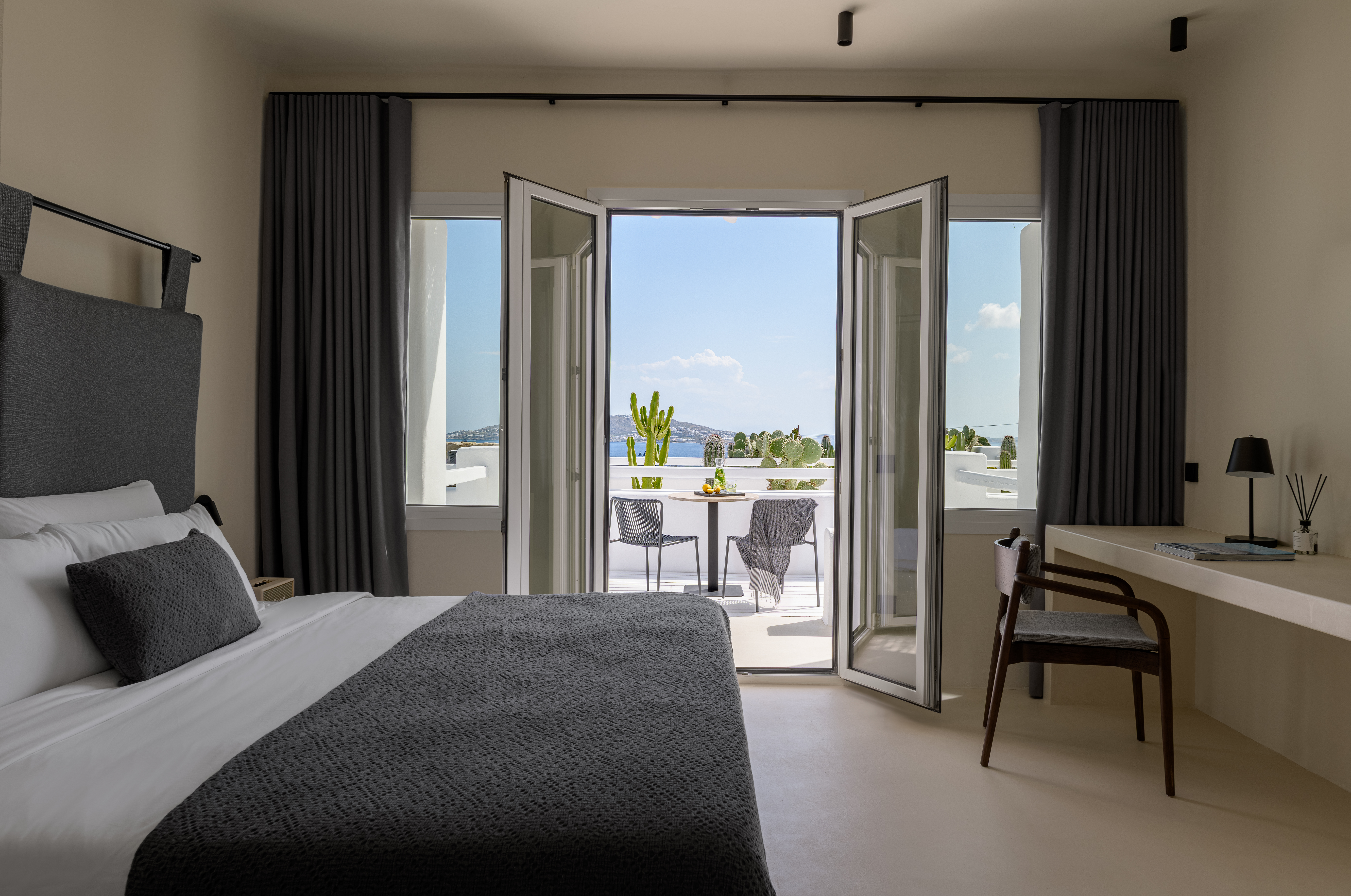 Double Superior Sea View