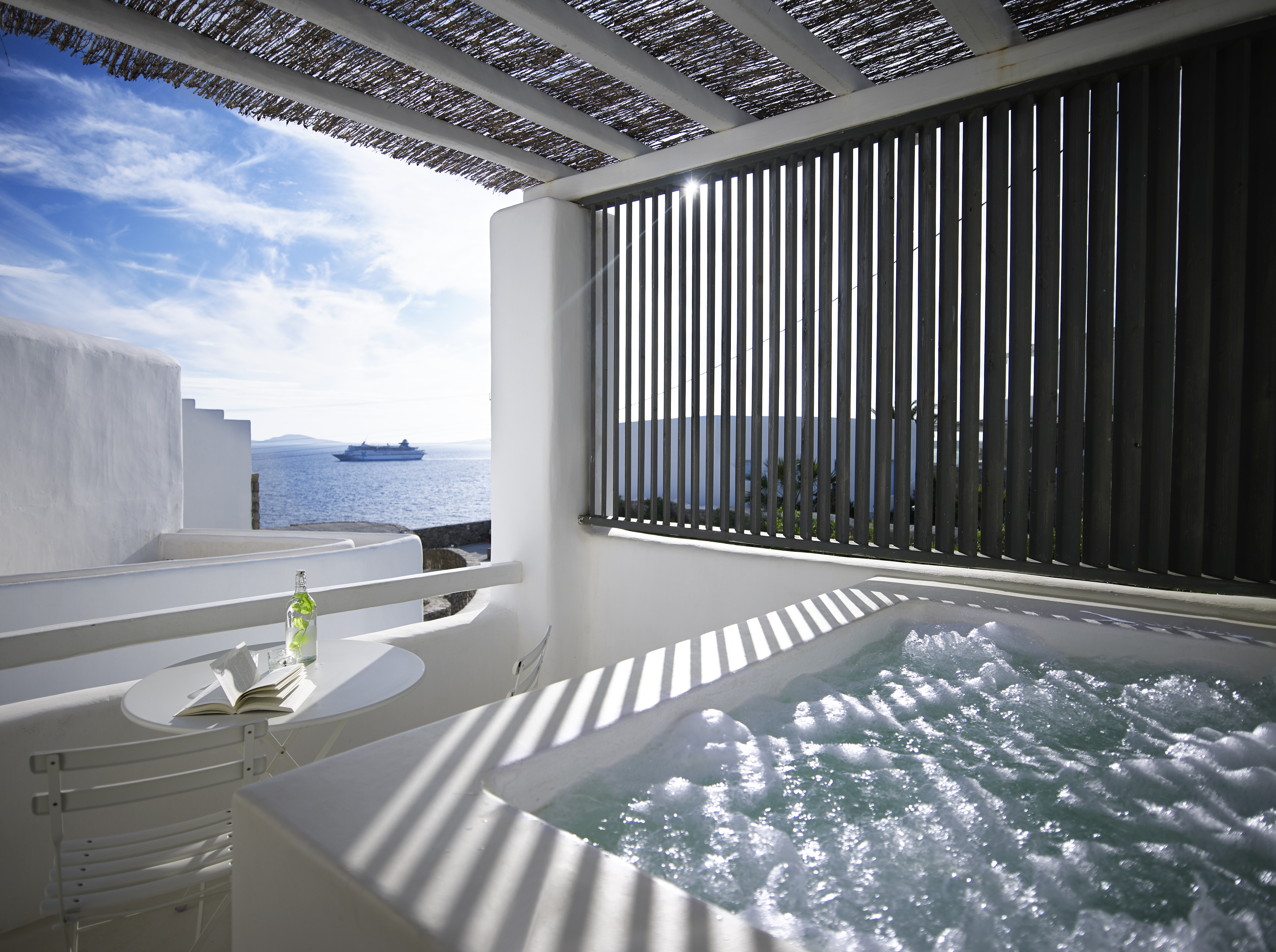 Junior Suite with Jacuzzi