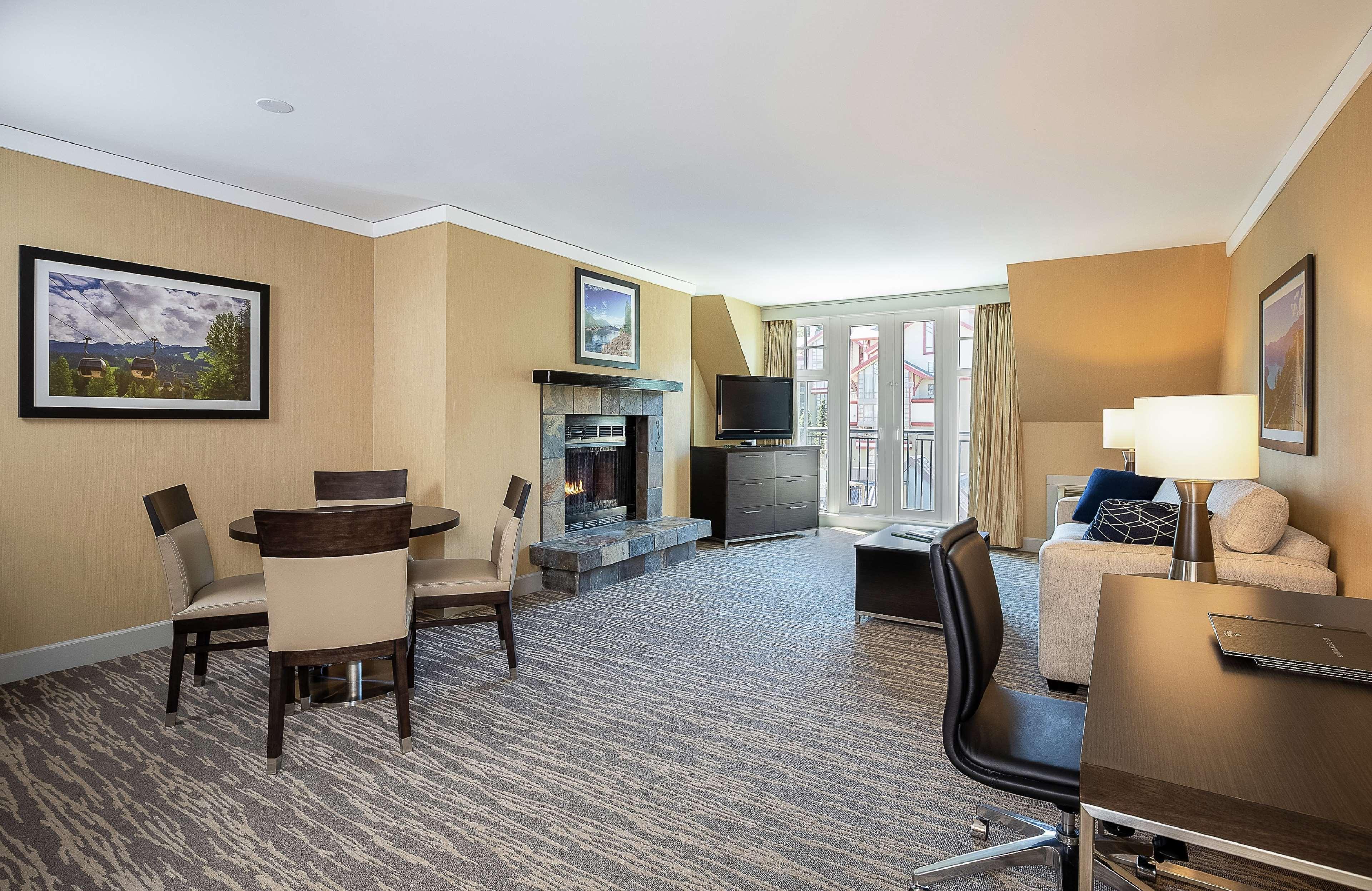 Suite King Bed One Bedroom 