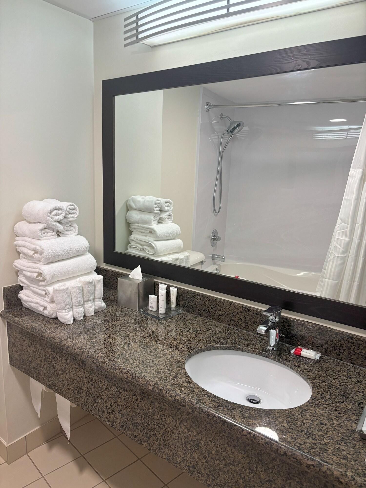 Quadruple Superior Non Smoking