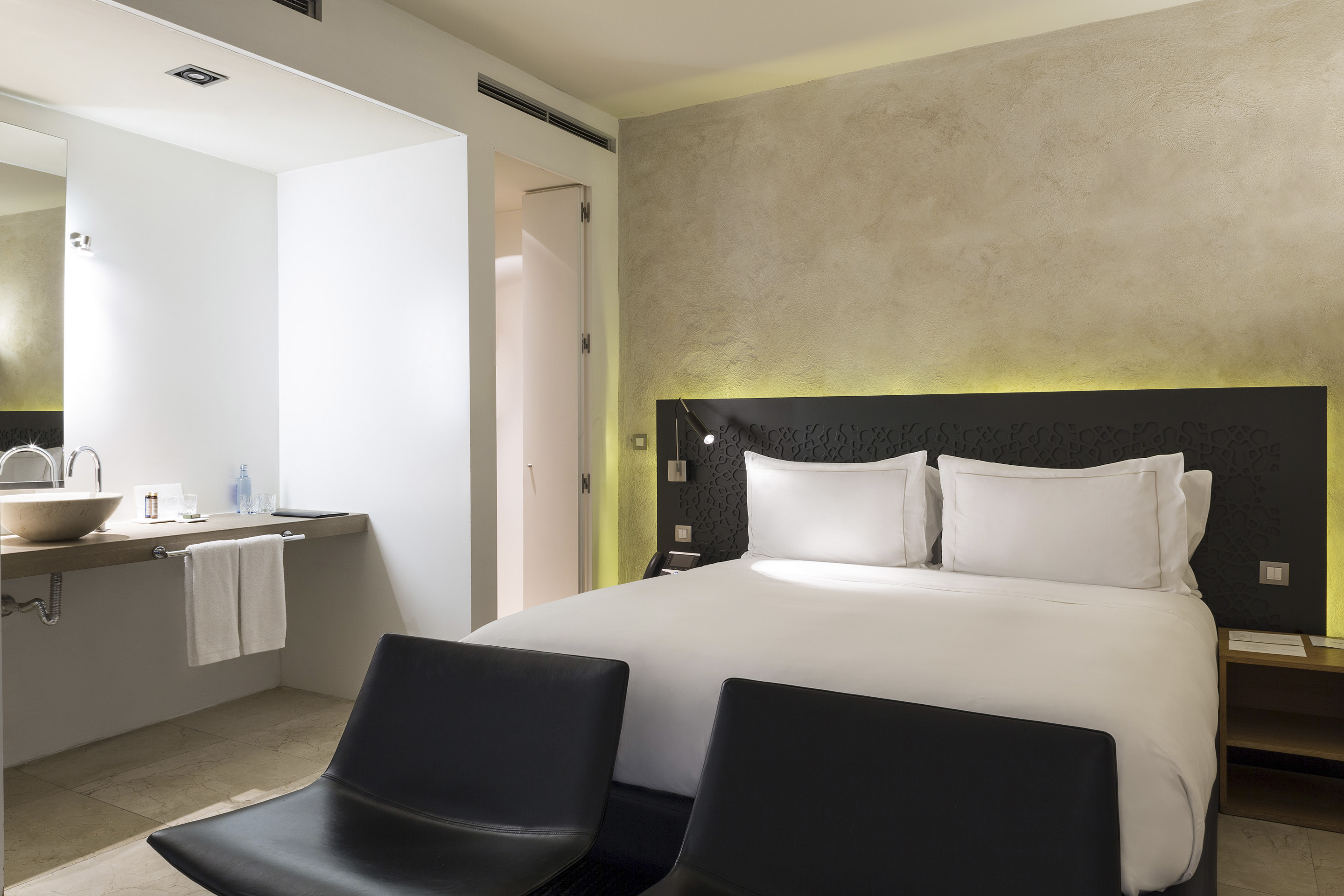 Double or Twin Superior