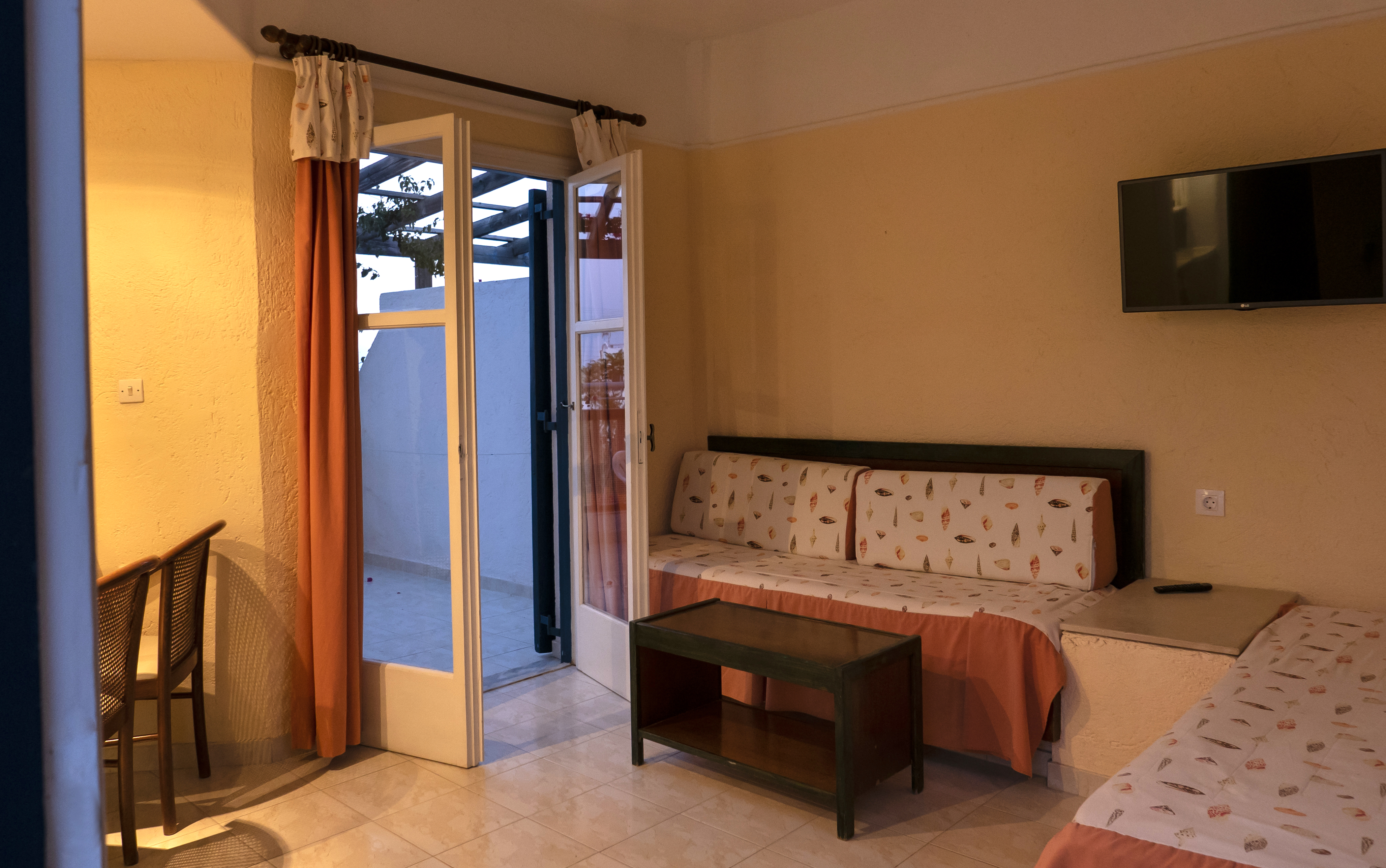 Family Room Standard