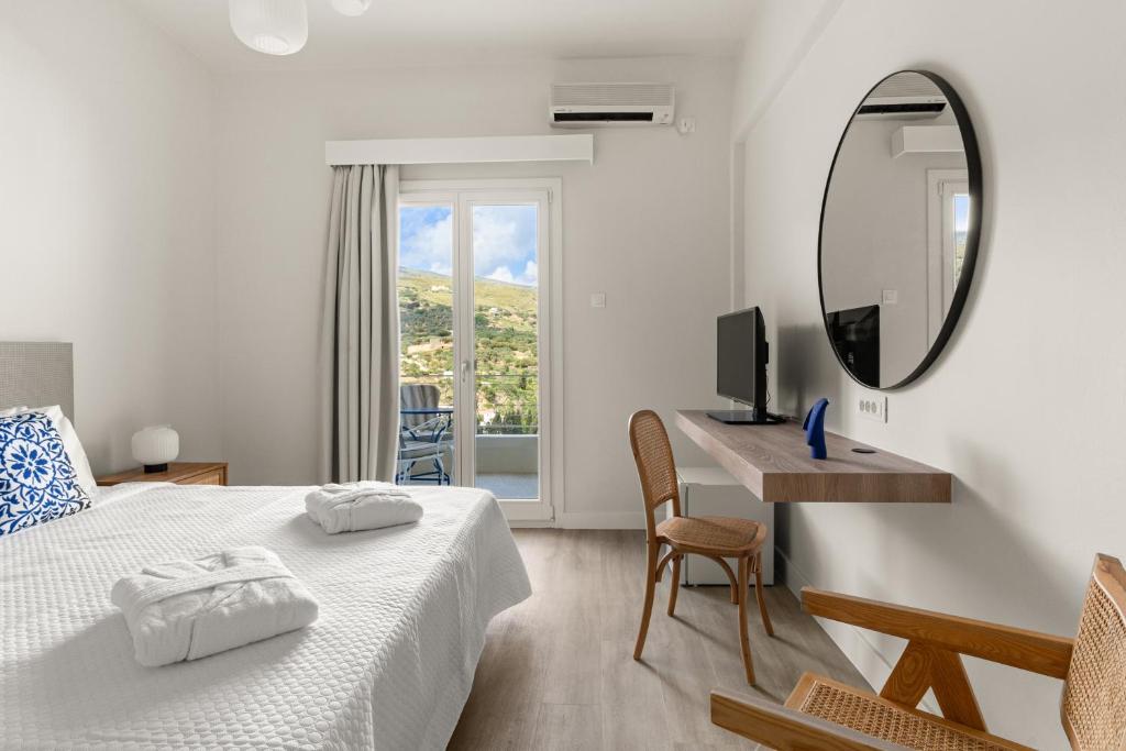 Double or Twin Superior Sea View