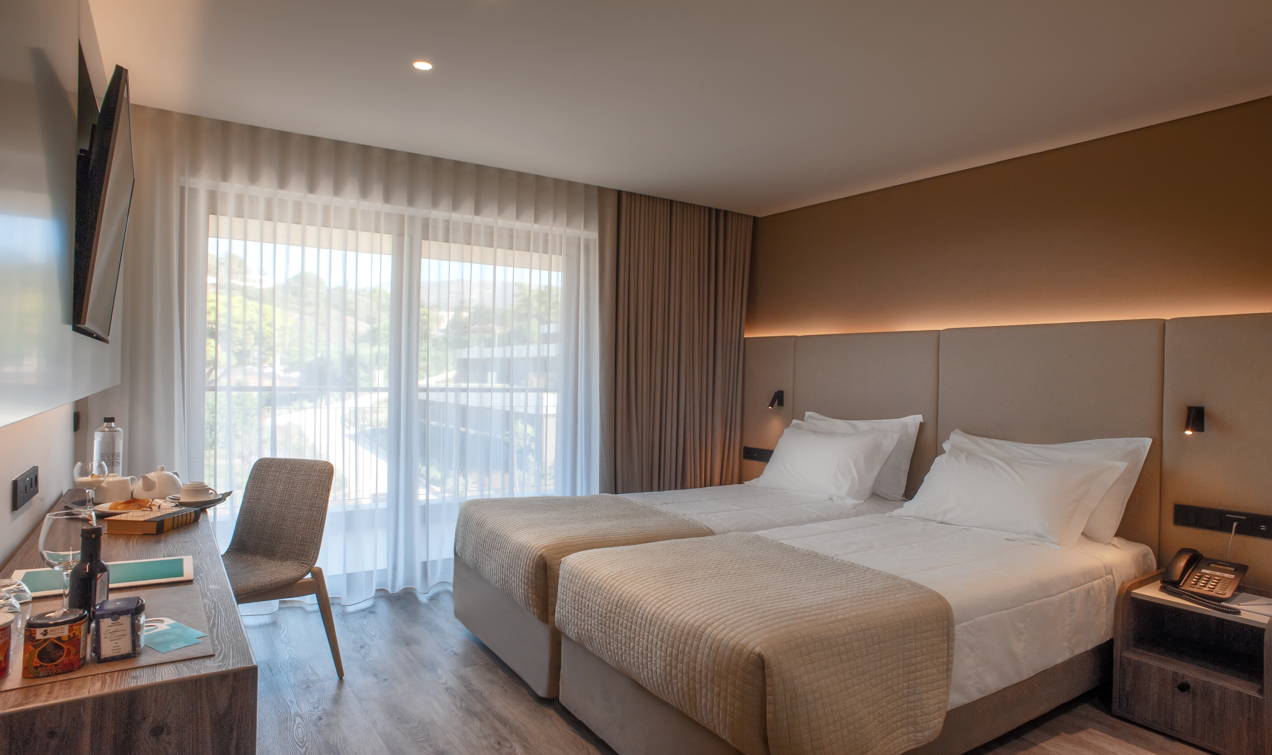 Double or Twin Deluxe Sea View