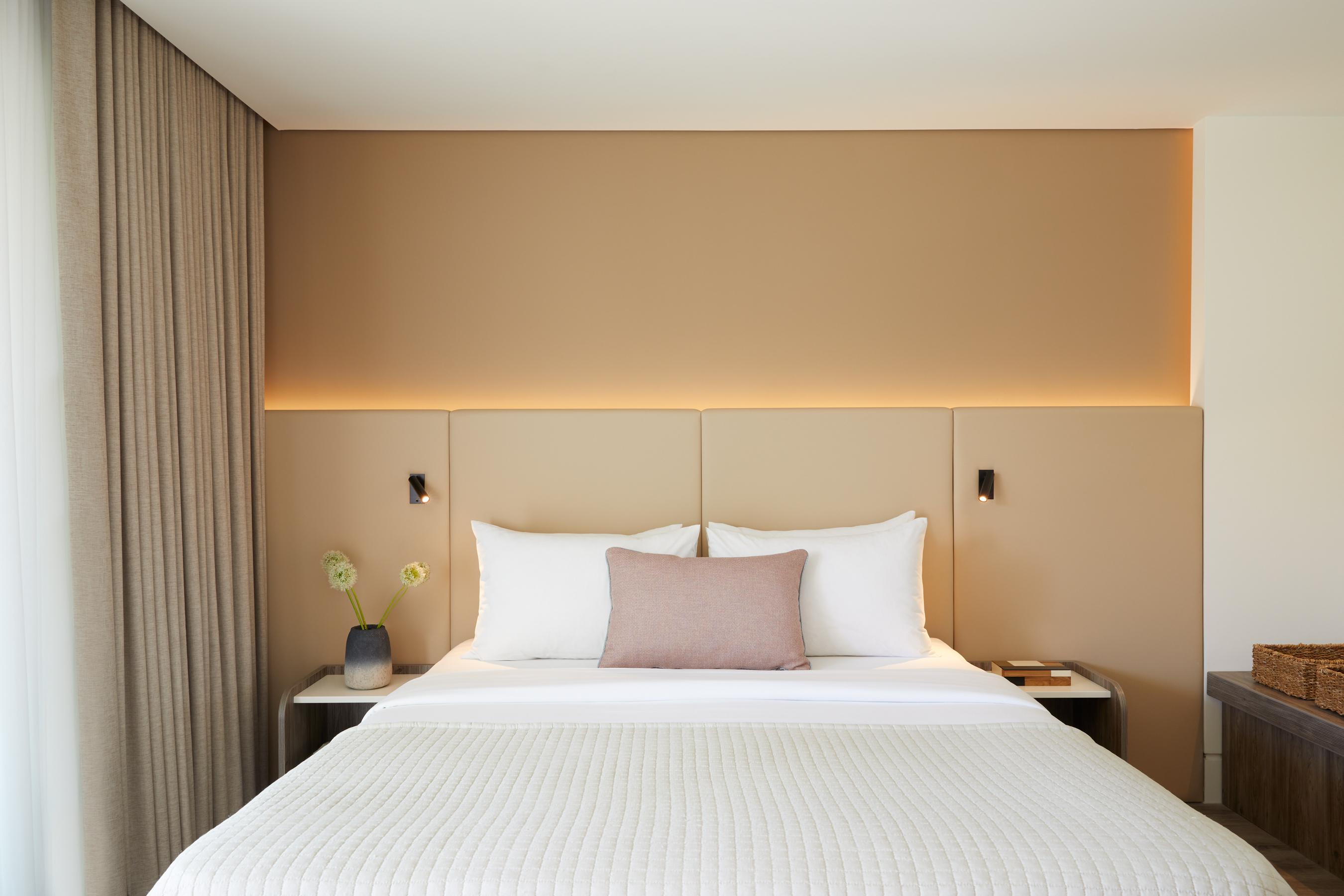 Double or Twin Deluxe