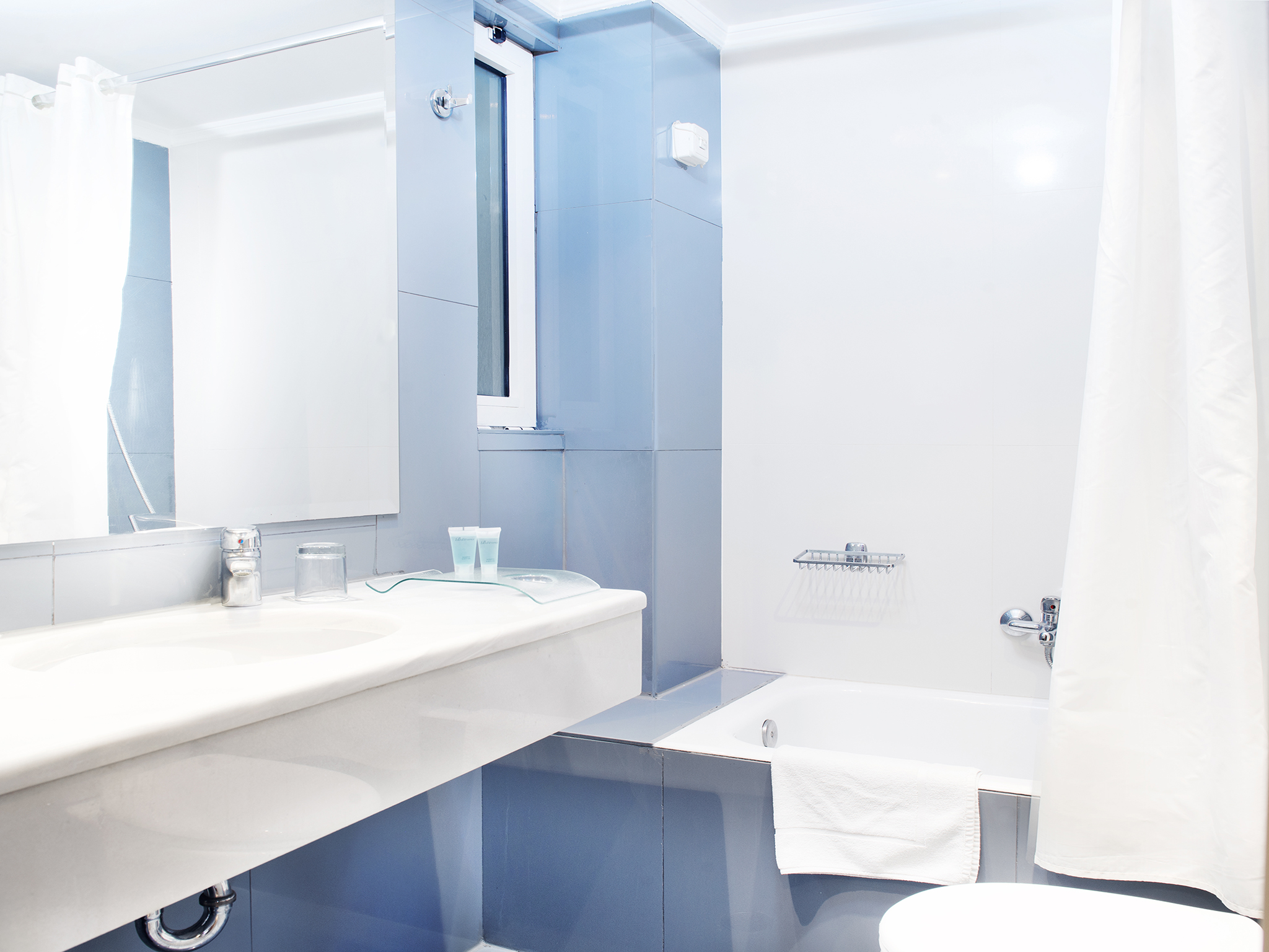 Double or Twin Capacity 3