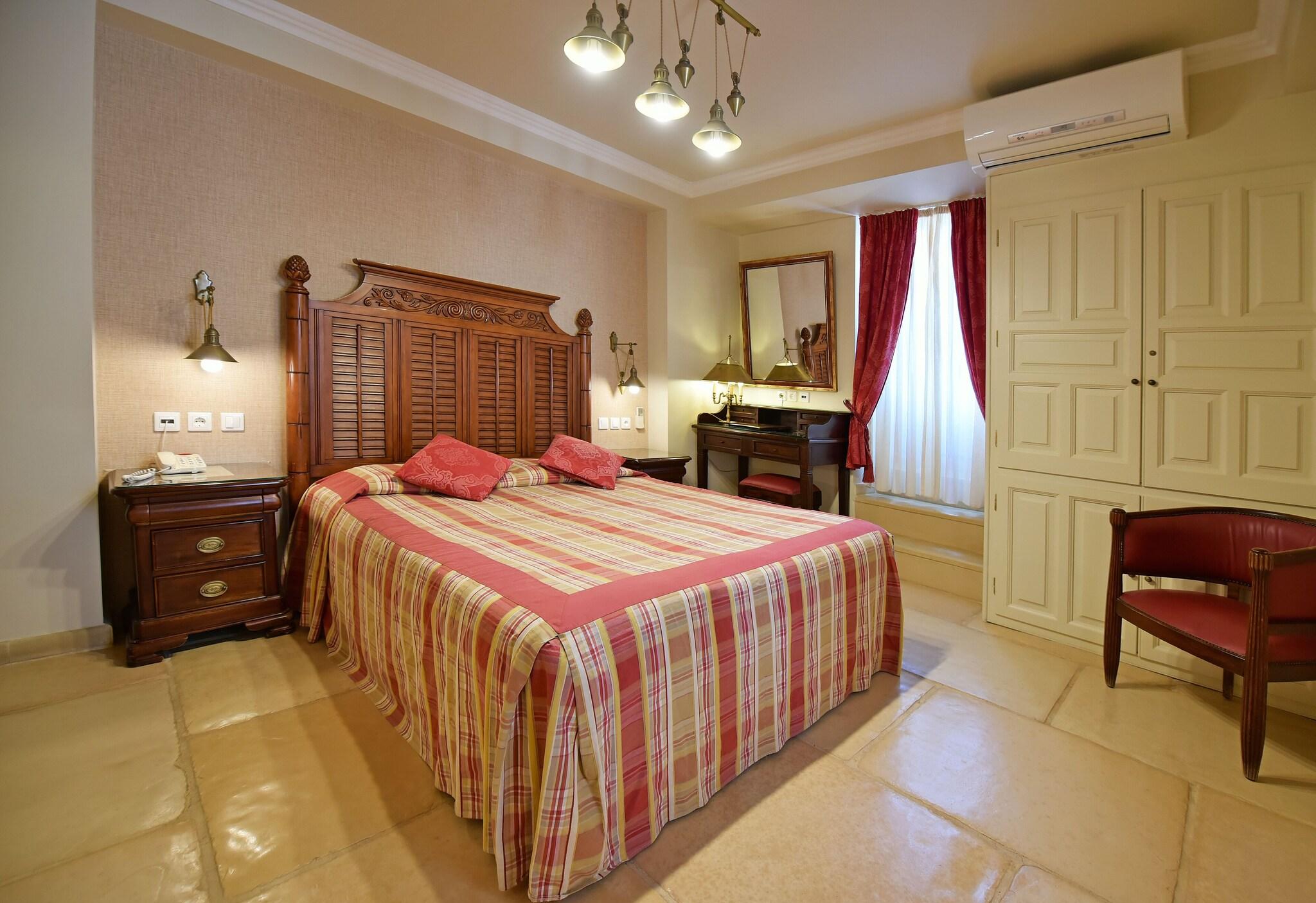 Double Superior with Double Bed