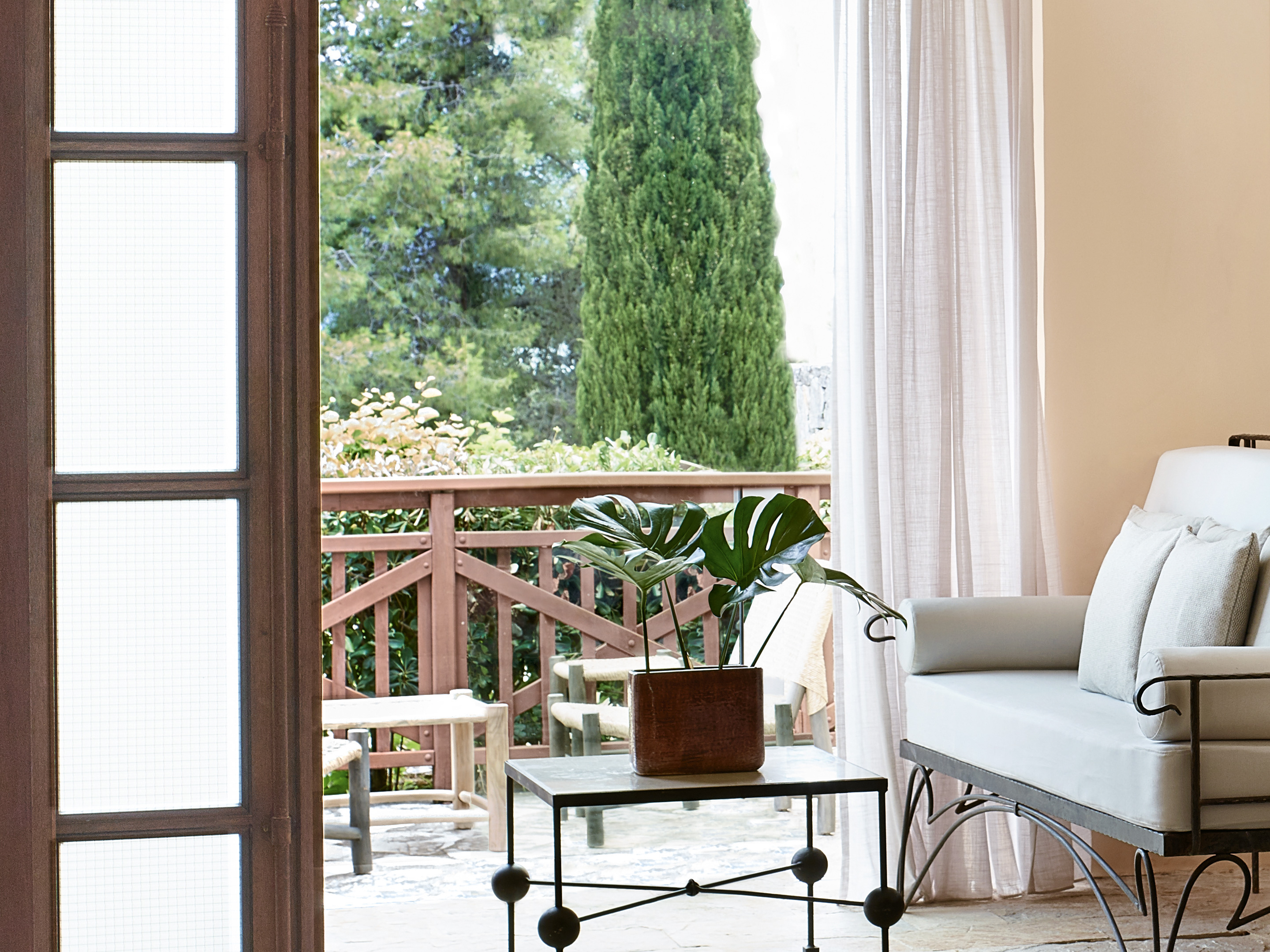 Family Room Standard