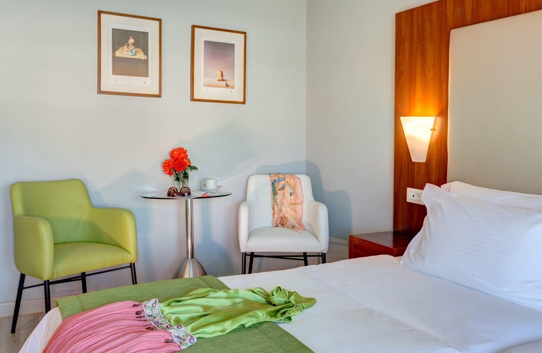 Double Executive King Bed