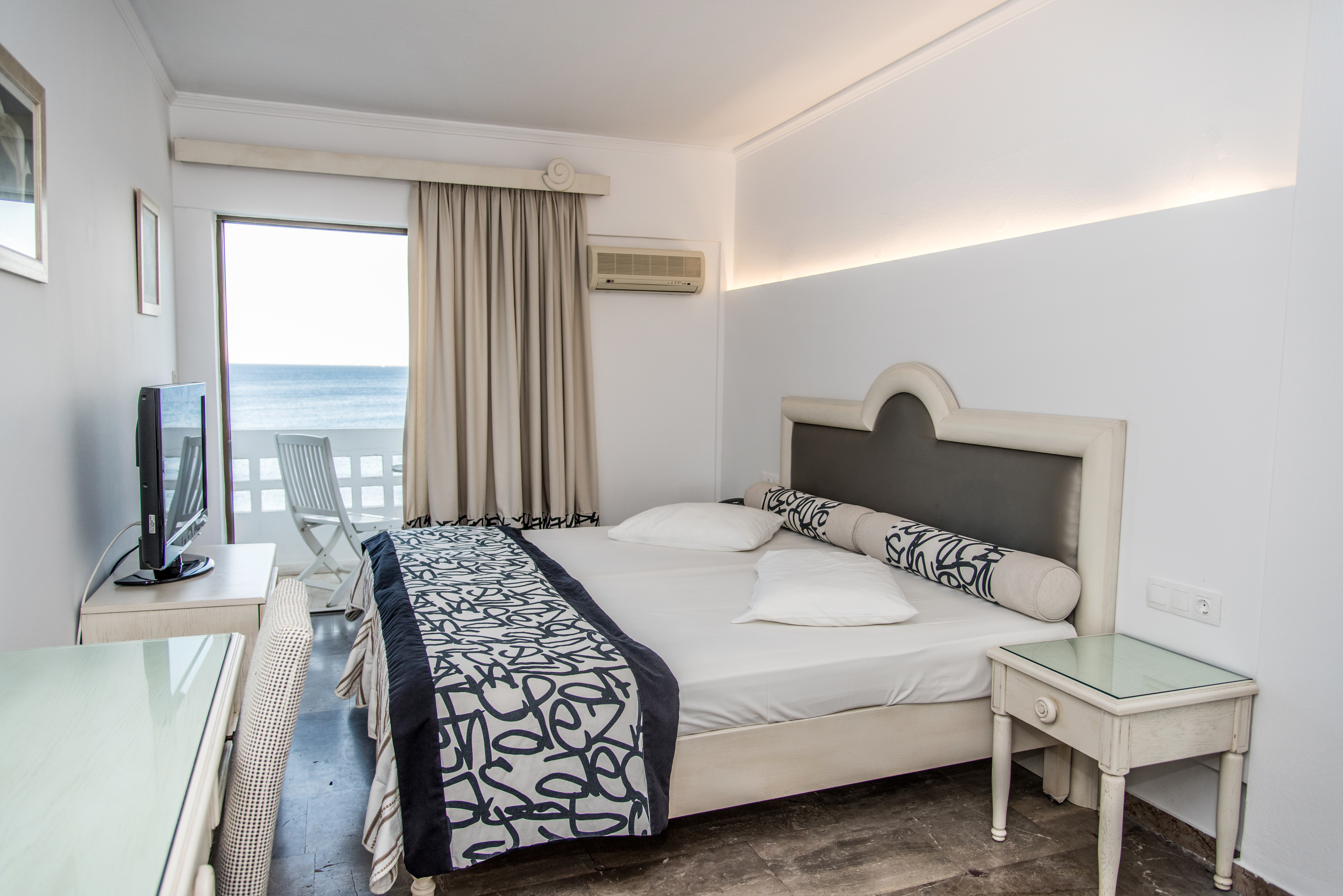 Double or Twin Sea View