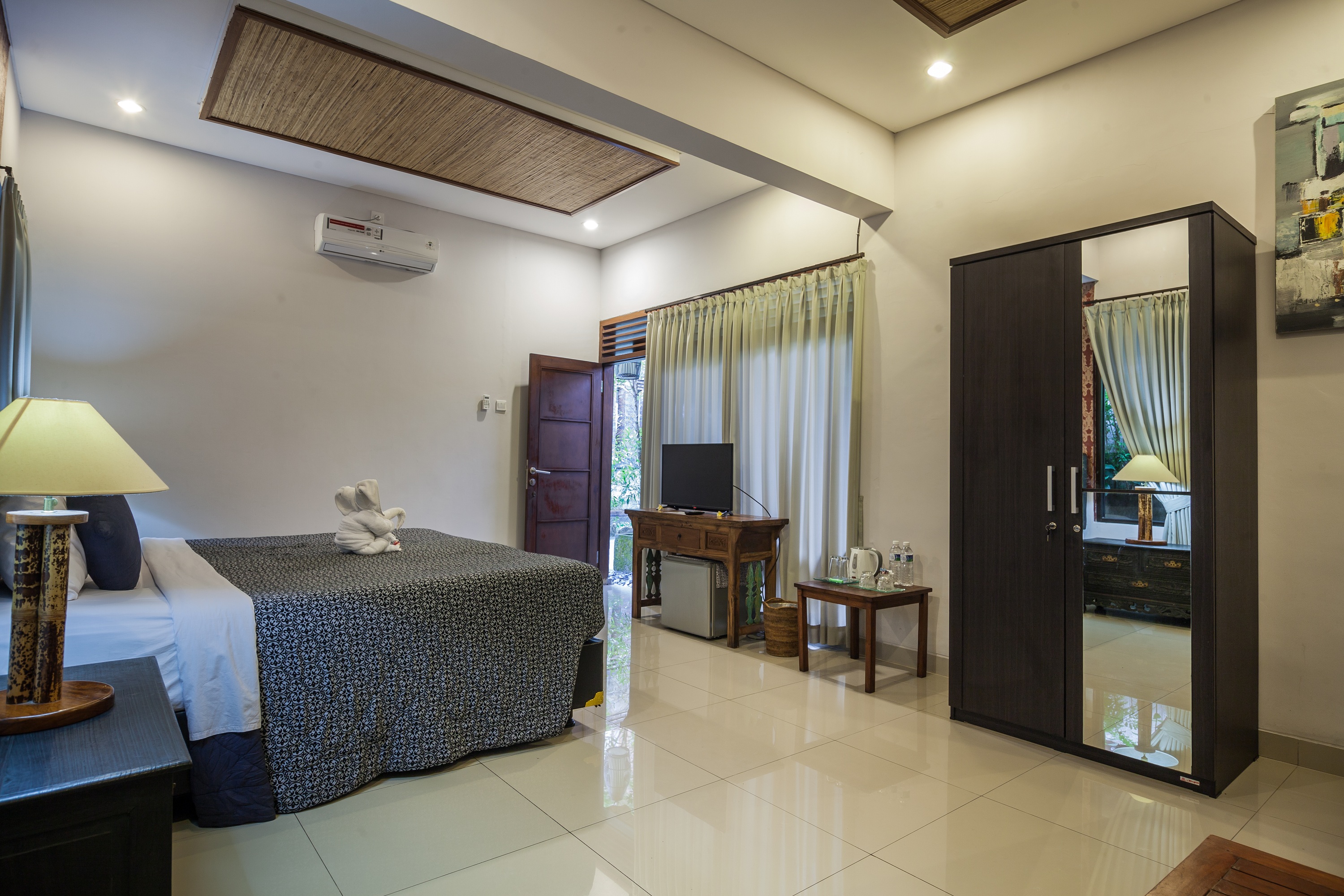 Double or Twin Superior