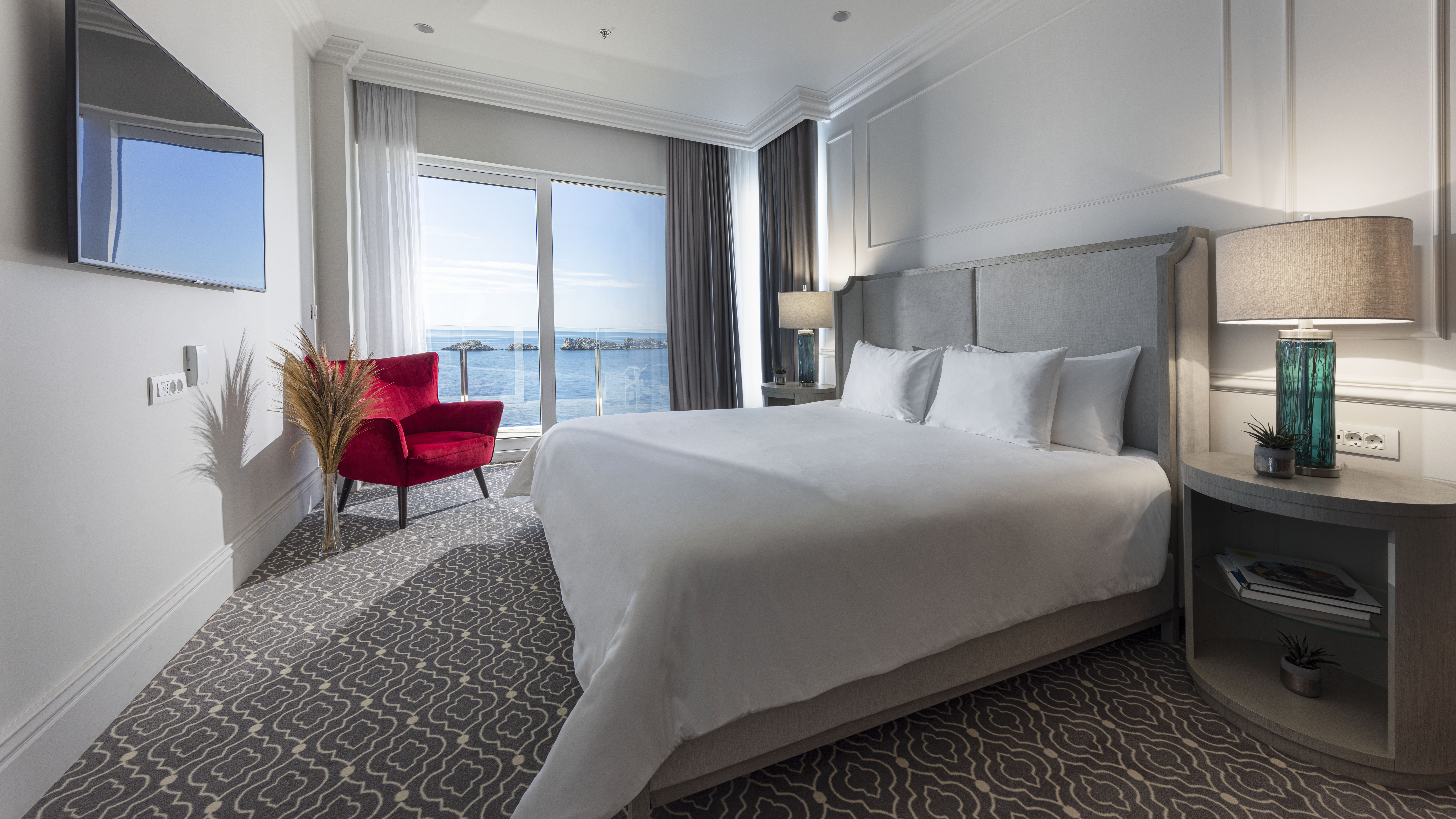 Suite Sea View with Balcony