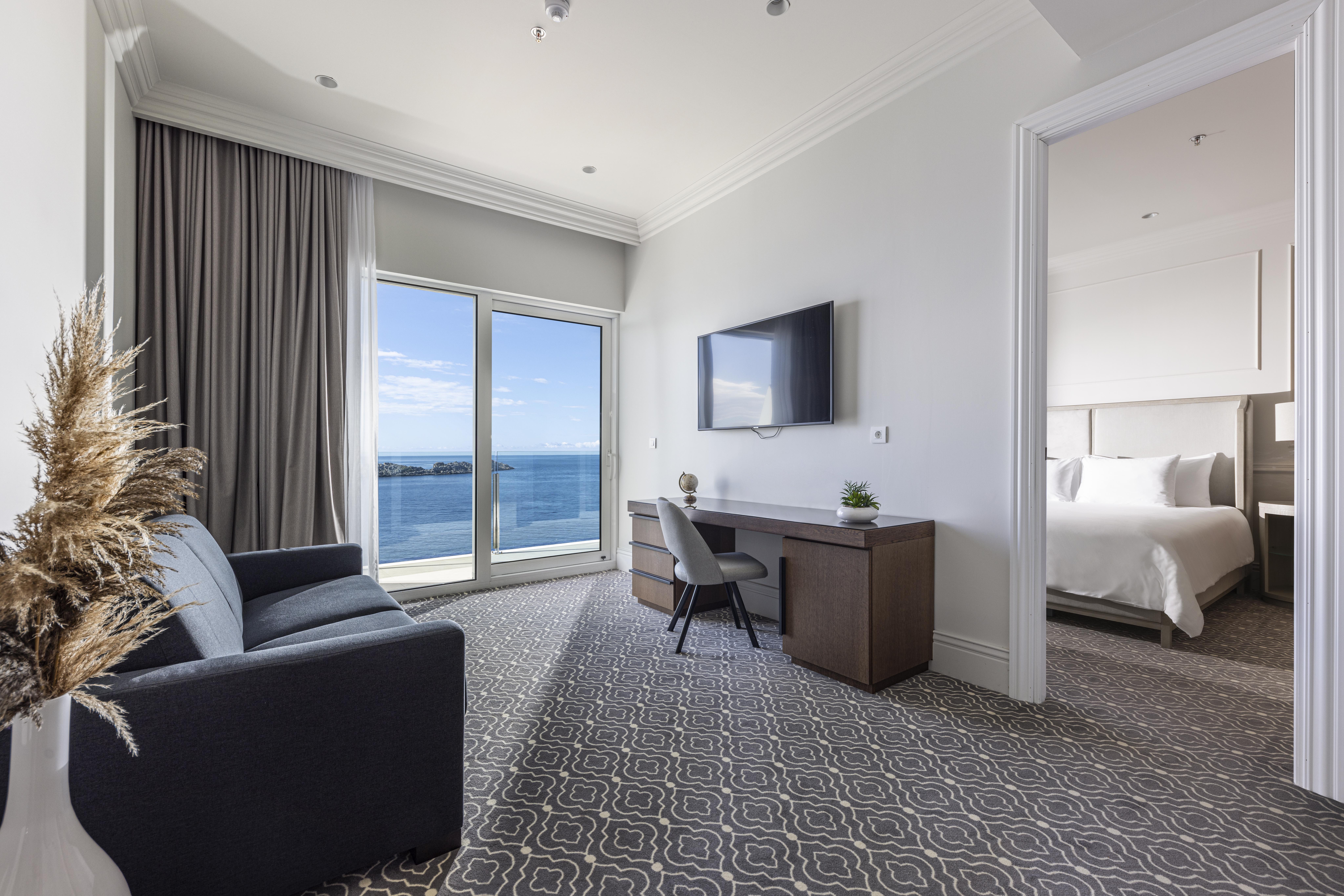 Suite Sea View with Balcony