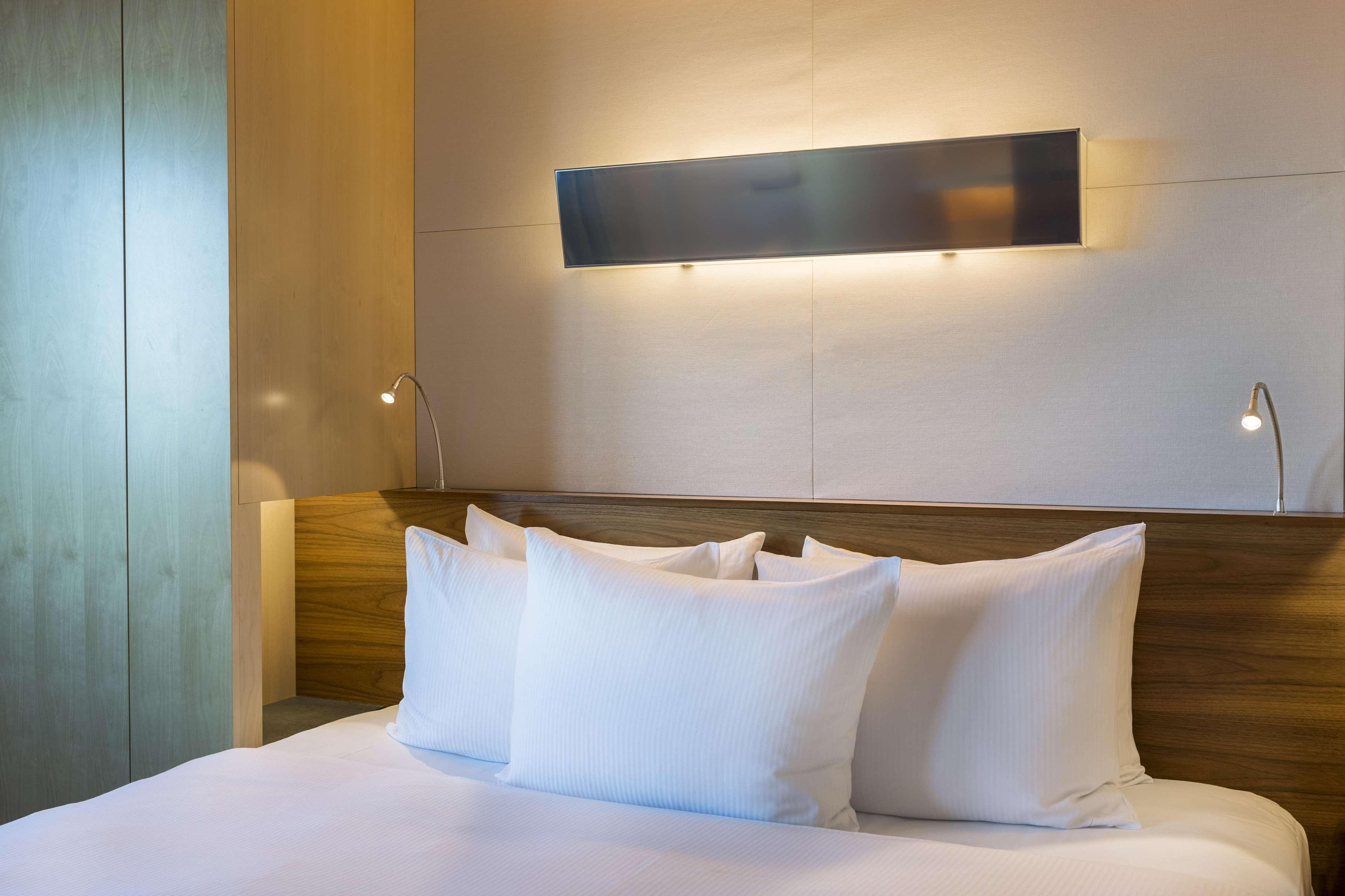 Double Executive King Bed