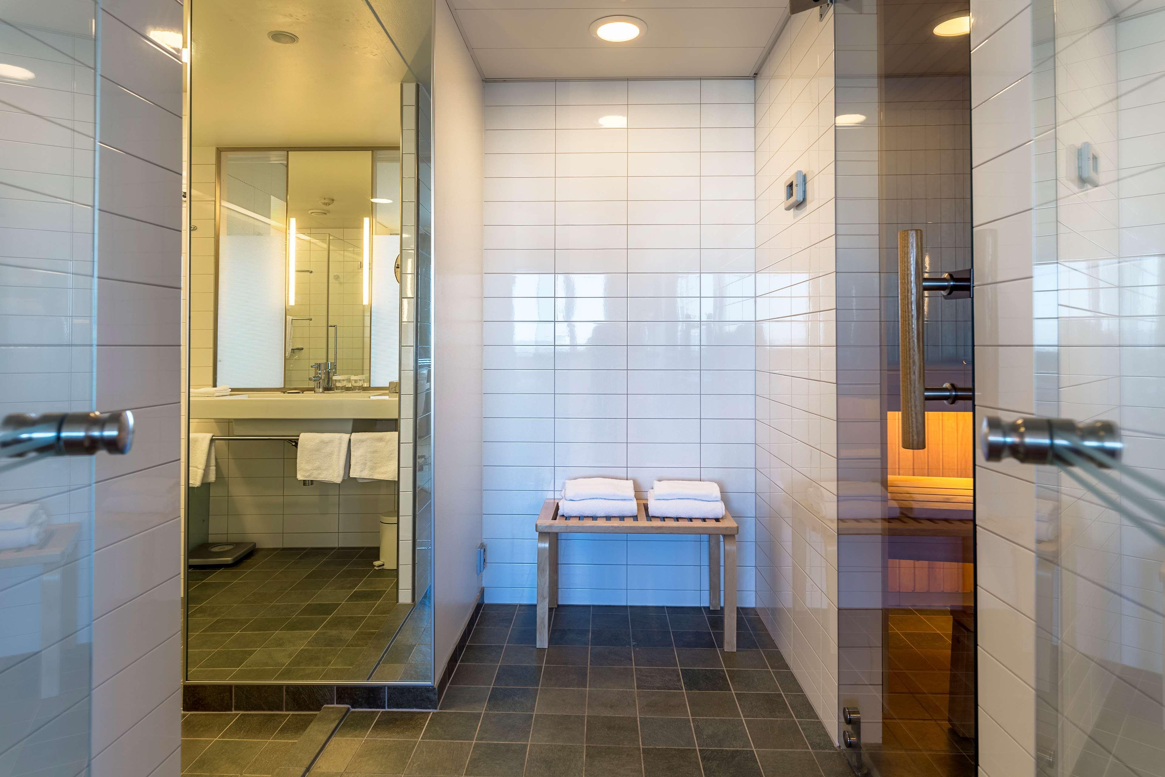 Junior Suite King Size Bed