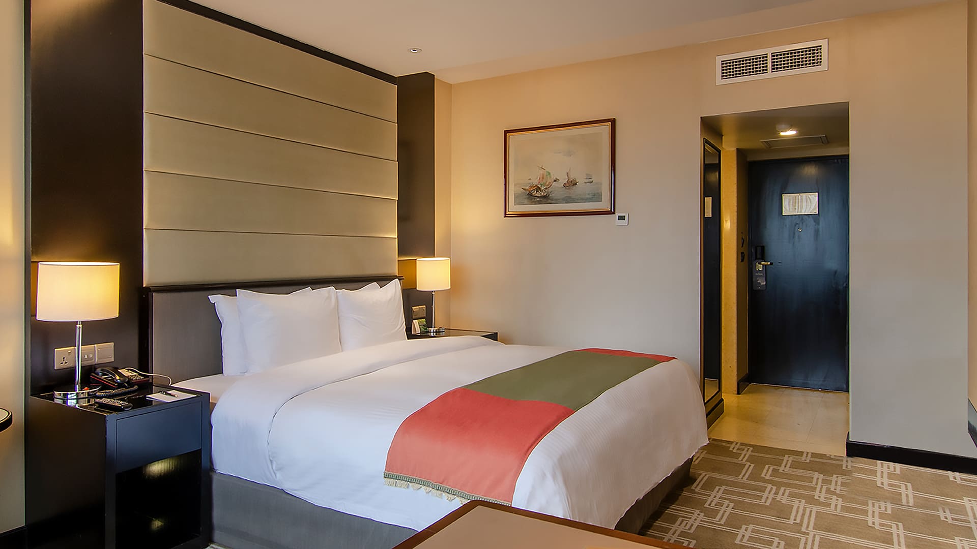 Double Club King Bed