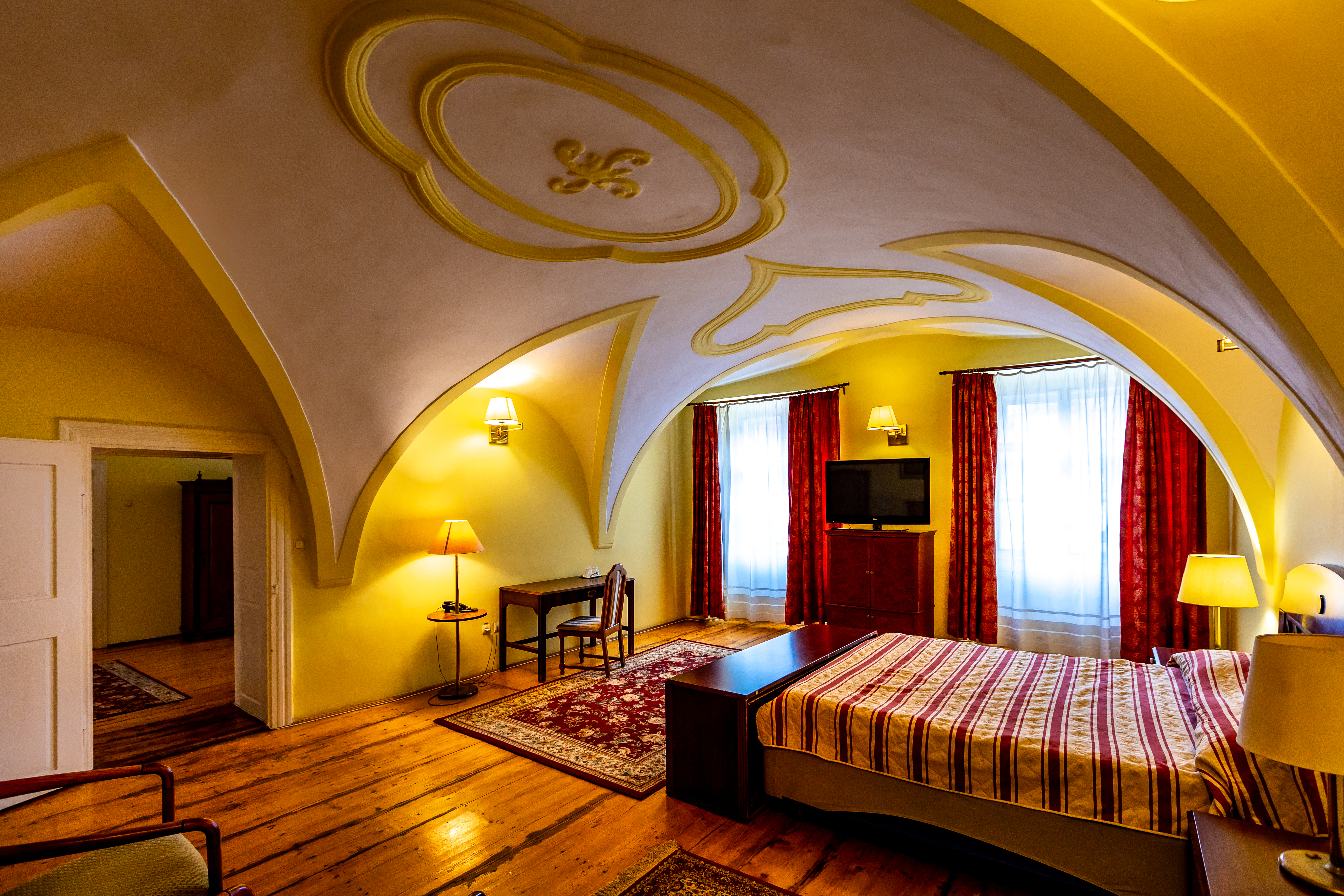 Apartment Two Double Beds One Bedroom 