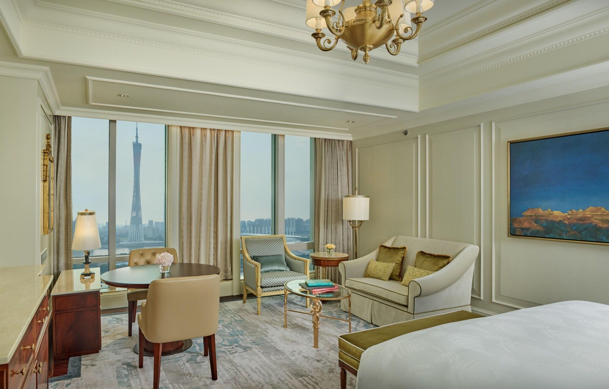 Double Club King Bed