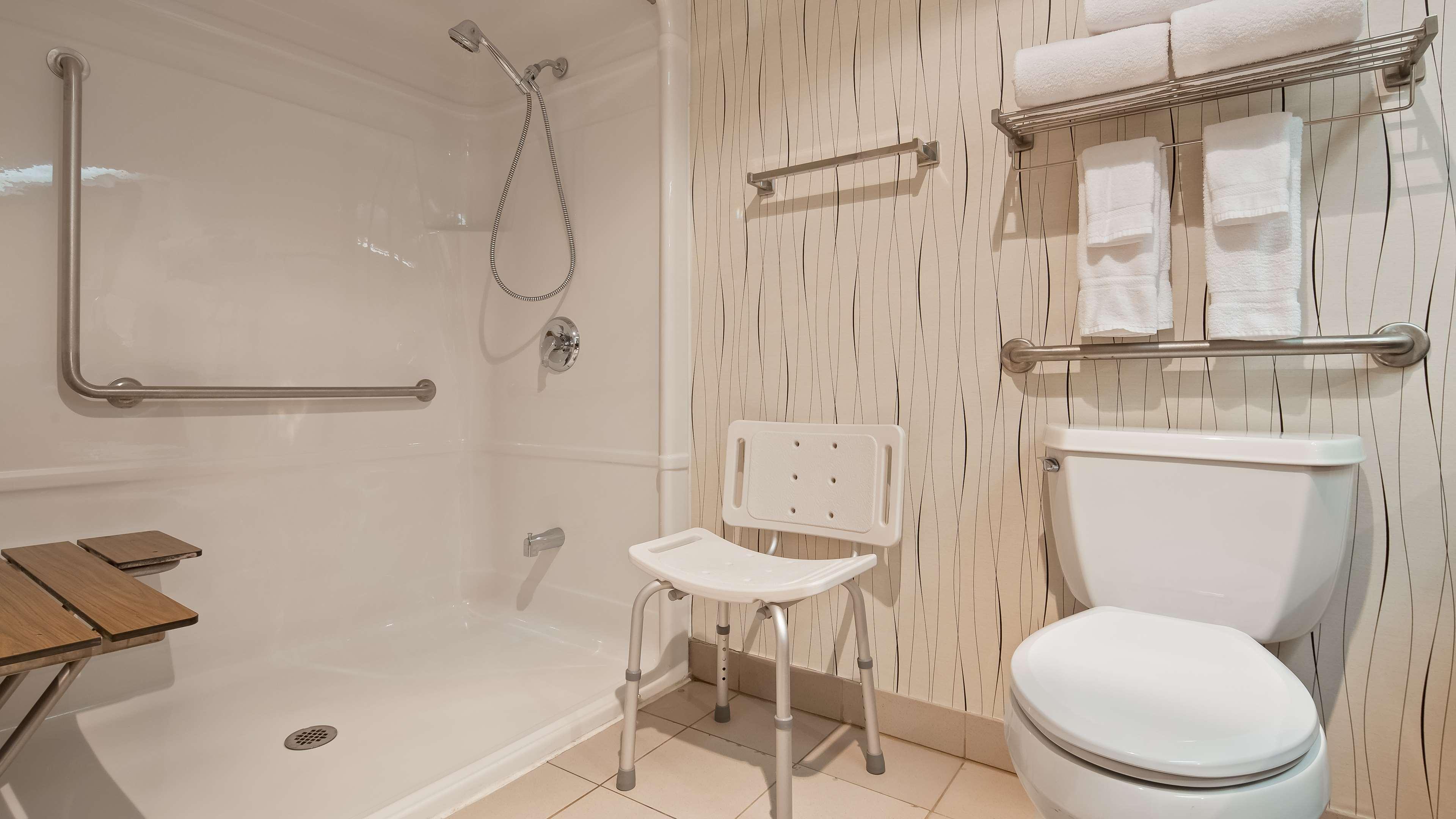 Double Accessible King Size Bed