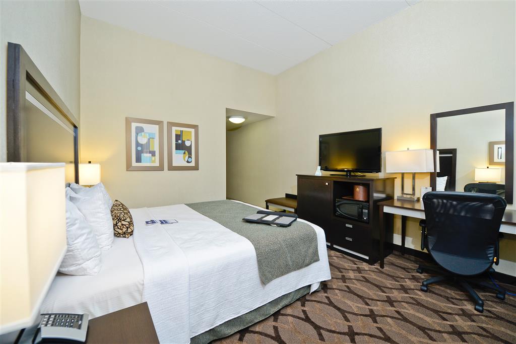 Double Queen Size Bed