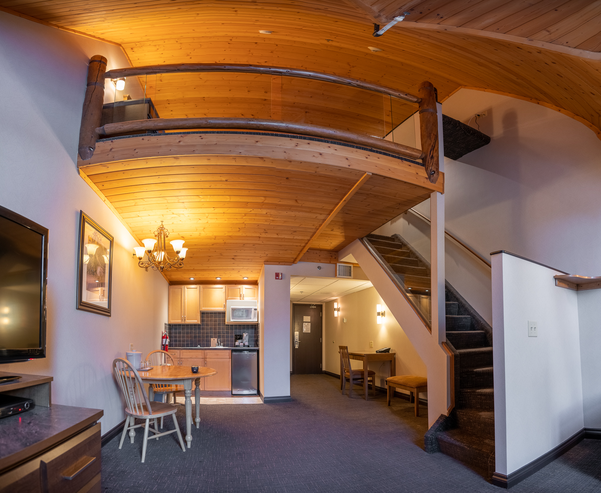 Studio King Size Bed