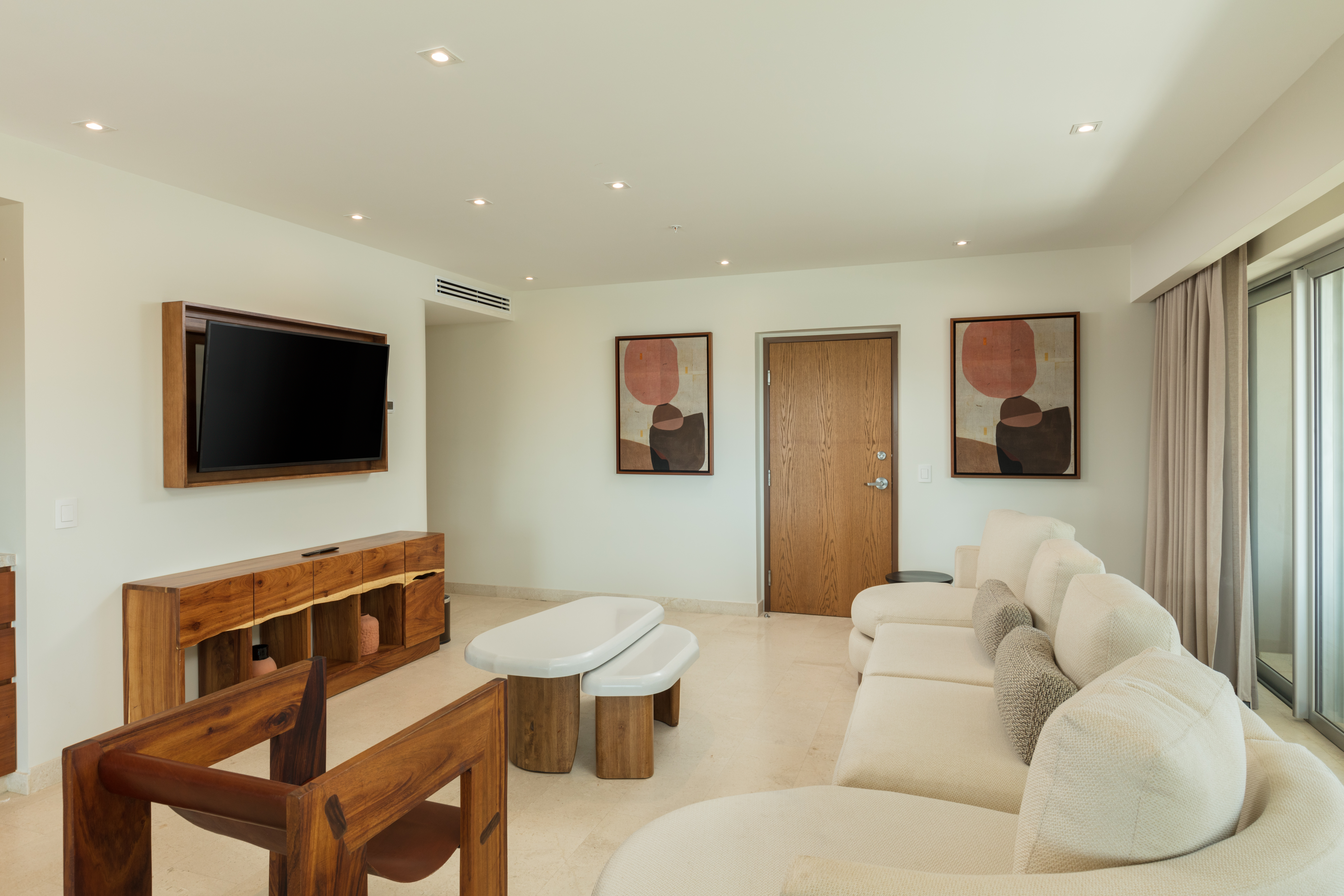 Suite Two Bedrooms with Terrace