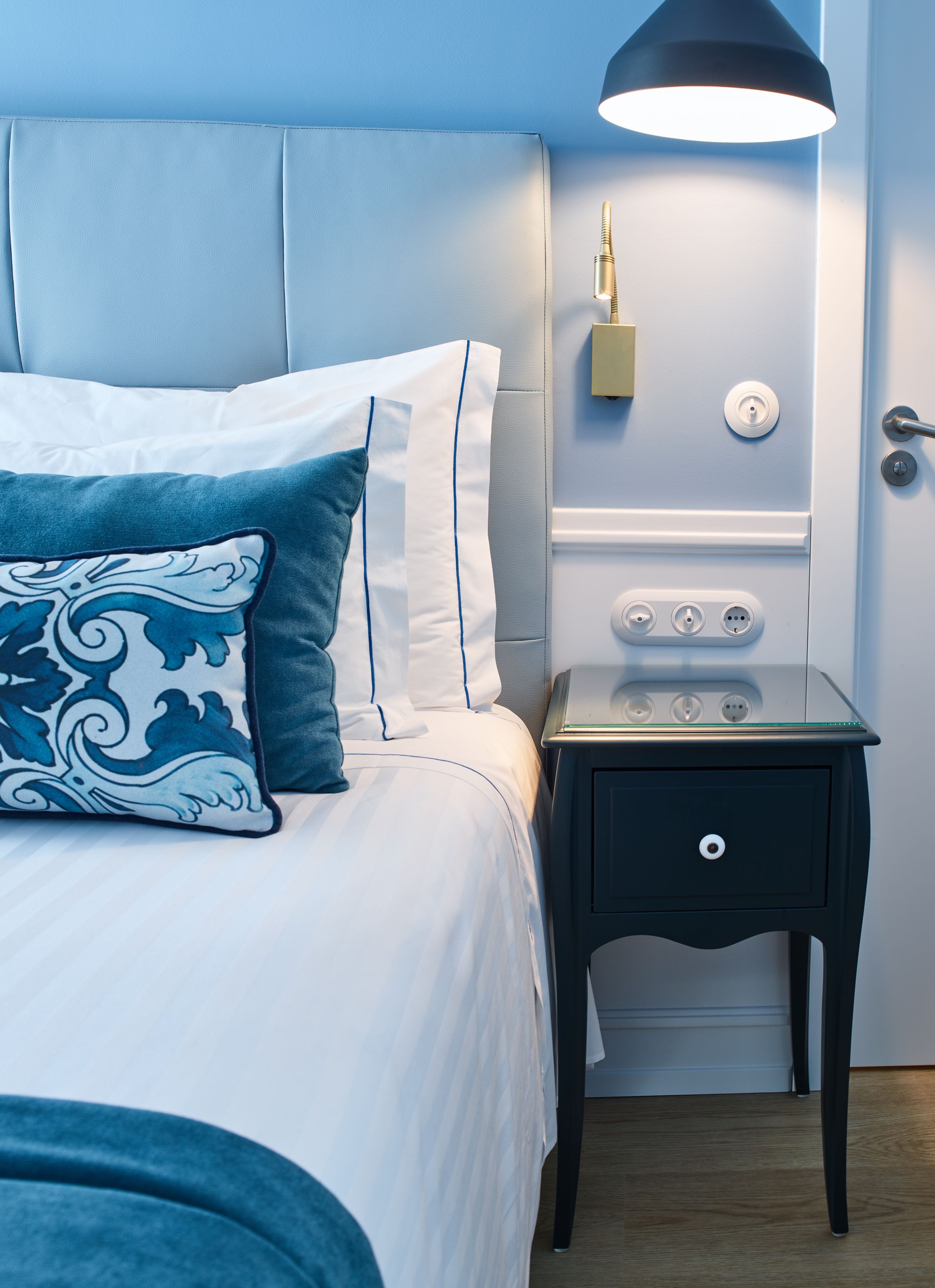 Double or Twin Deluxe