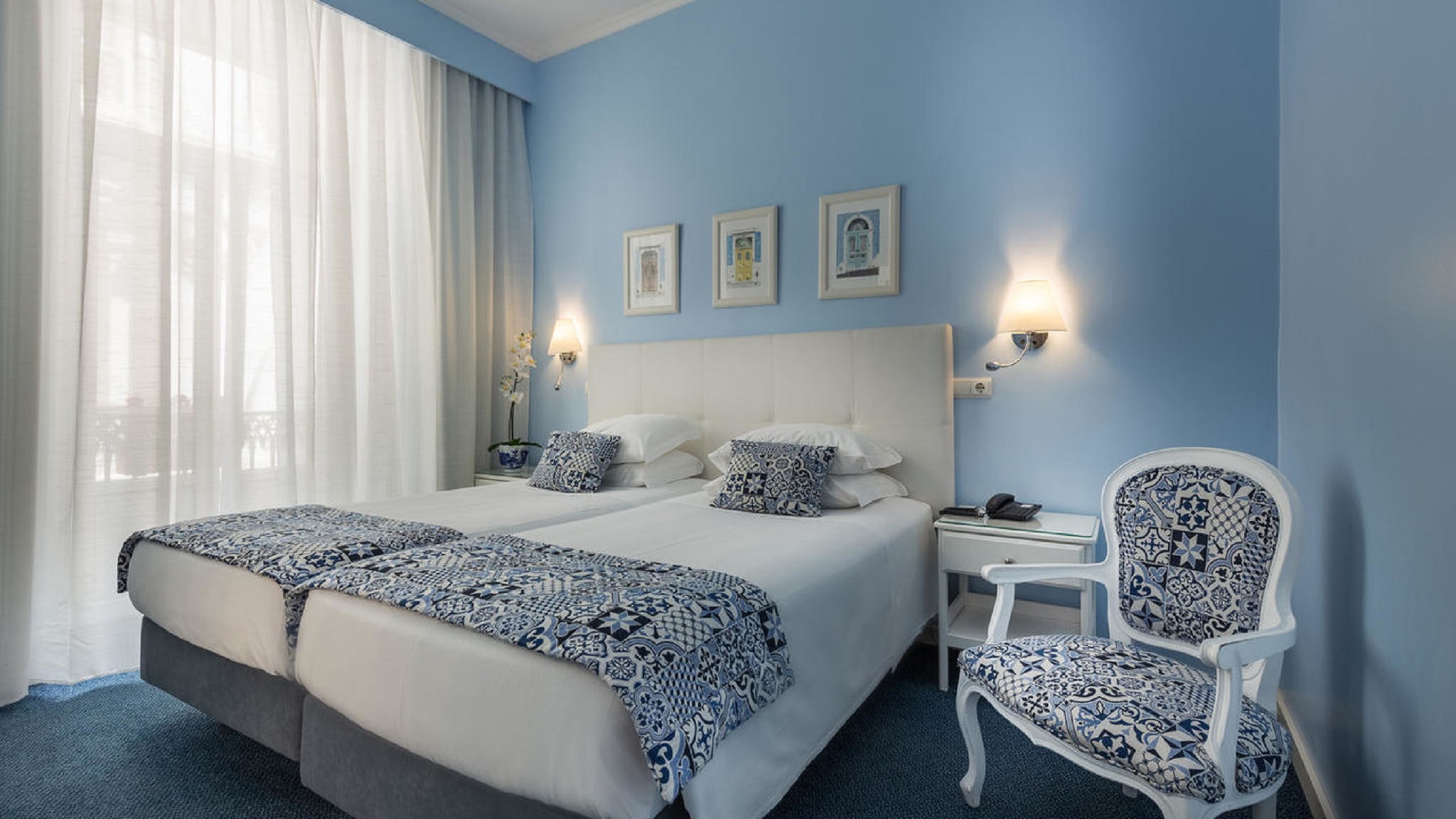 Double or Twin Standard