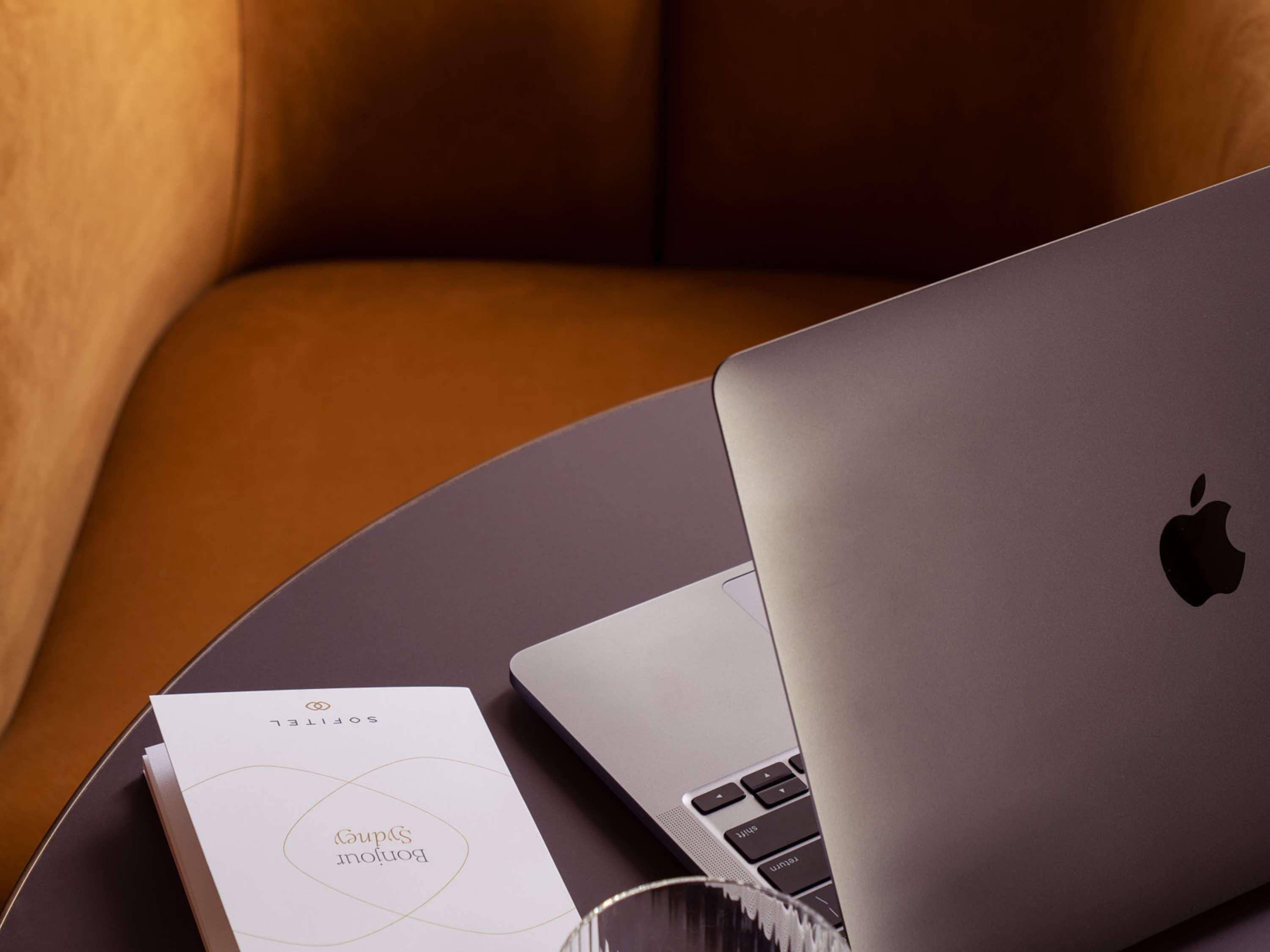 Double Garden View King Bed