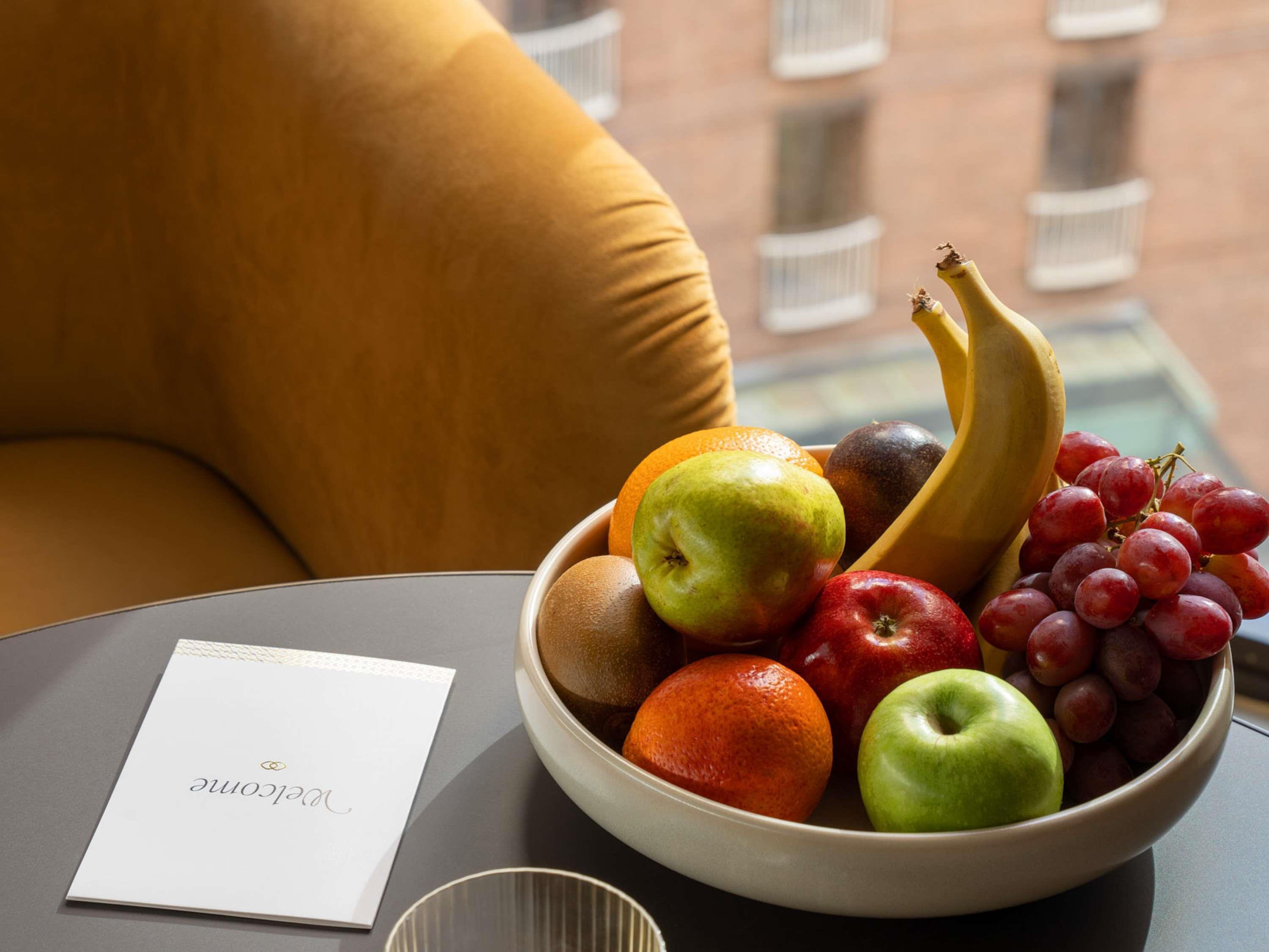 Double Garden View King Bed