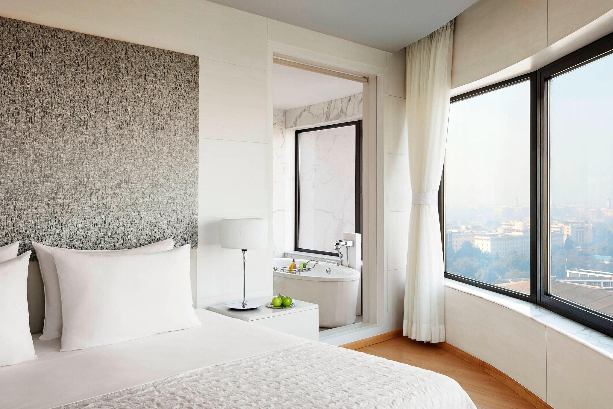 Suite Executive King Bed
