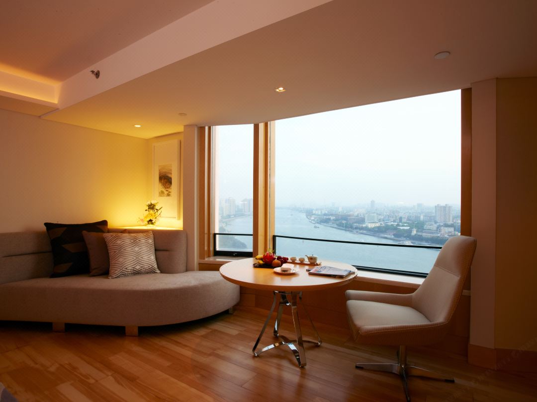 Twin Deluxe River View